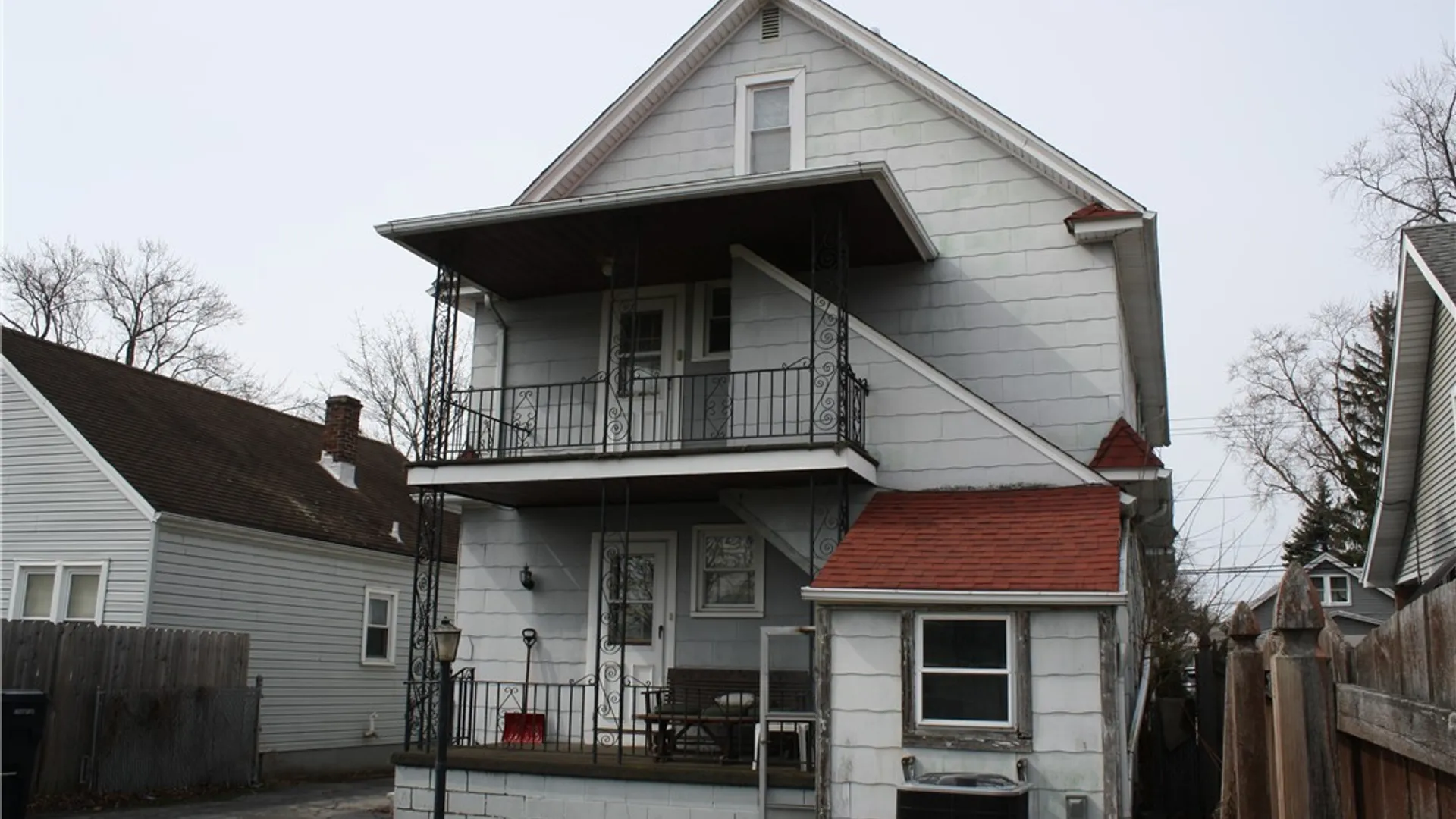 Property at 207 74th Street, Niagara Falls, NY 14304 3
