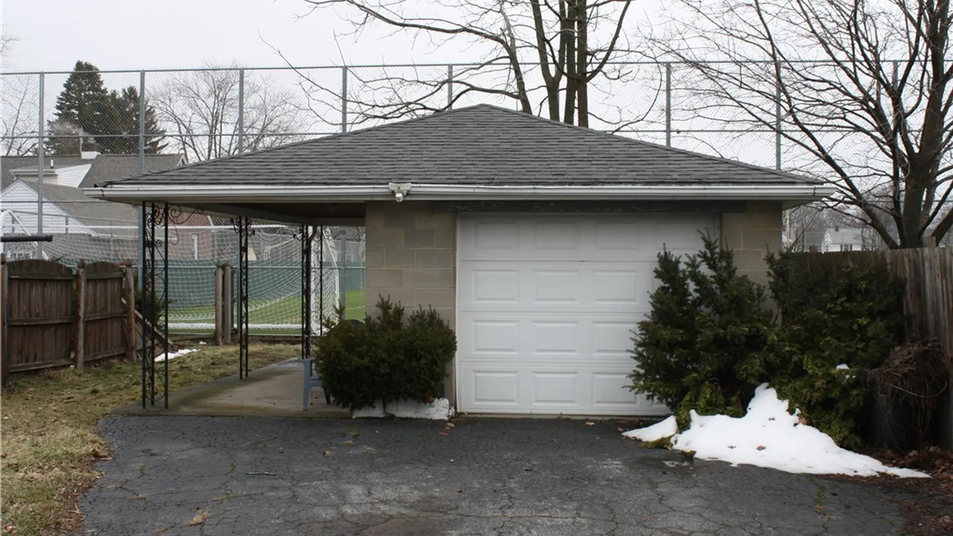 Property at 207 74th Street, Niagara Falls, NY 14304 4