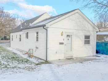 Property at 3487 Rhode Island Avenue, Niagara, NY 14305