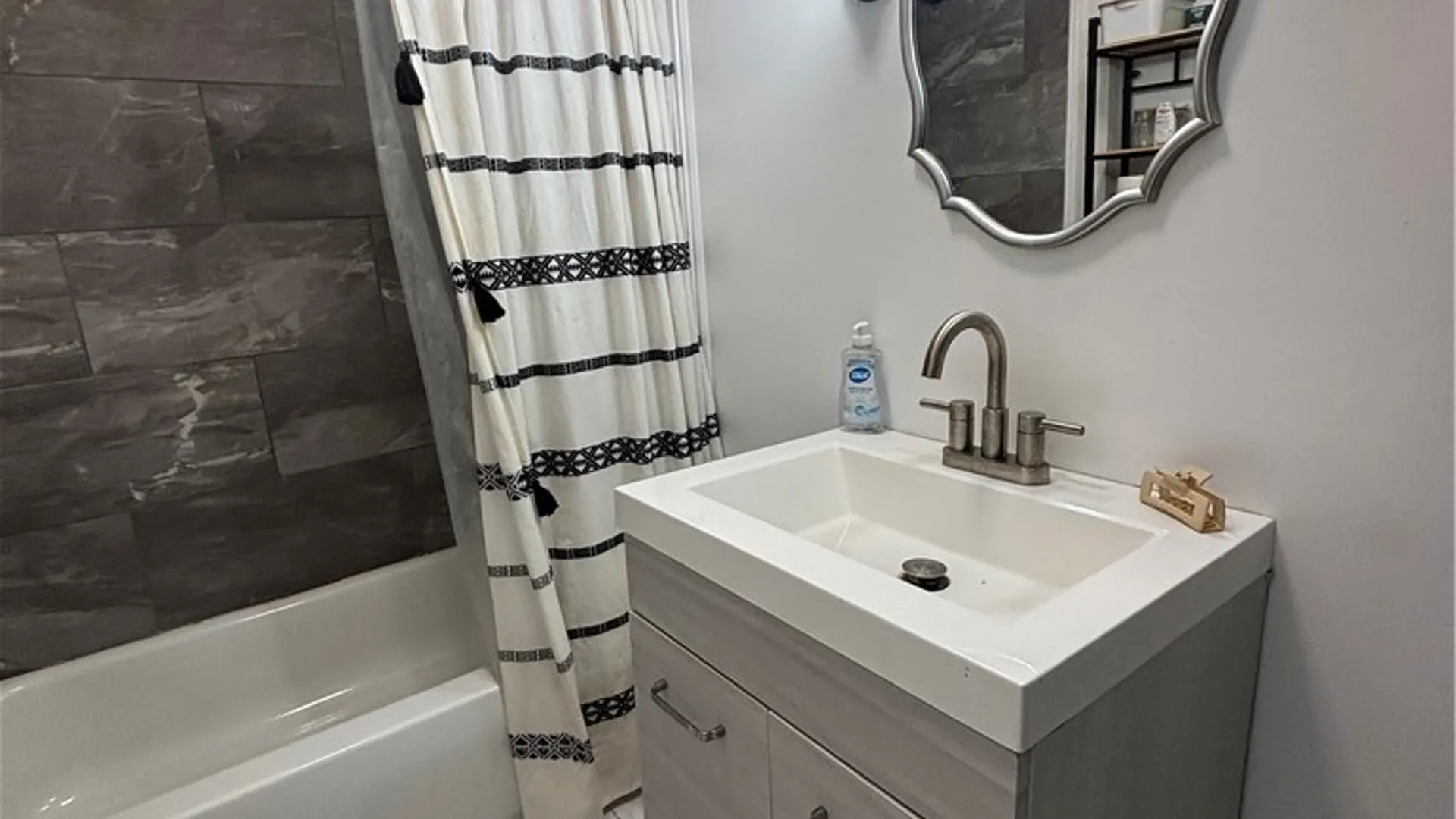 Property at 680 Perine Street, Elmira City, NY 14904 16