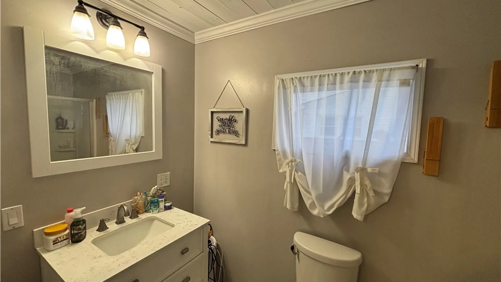 Property at 680 Perine Street, Elmira City, NY 14904 9