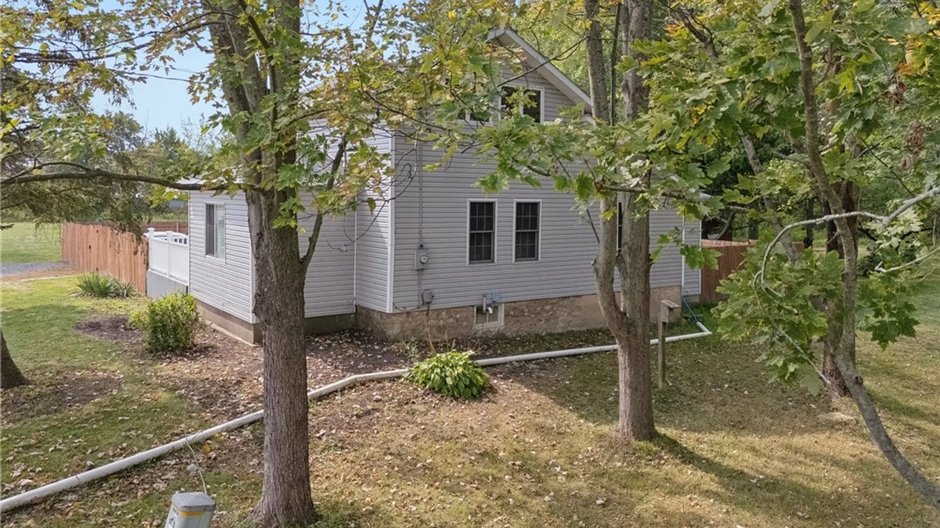 Property at 8420 Akron Road, Royalton, NY 14094 28