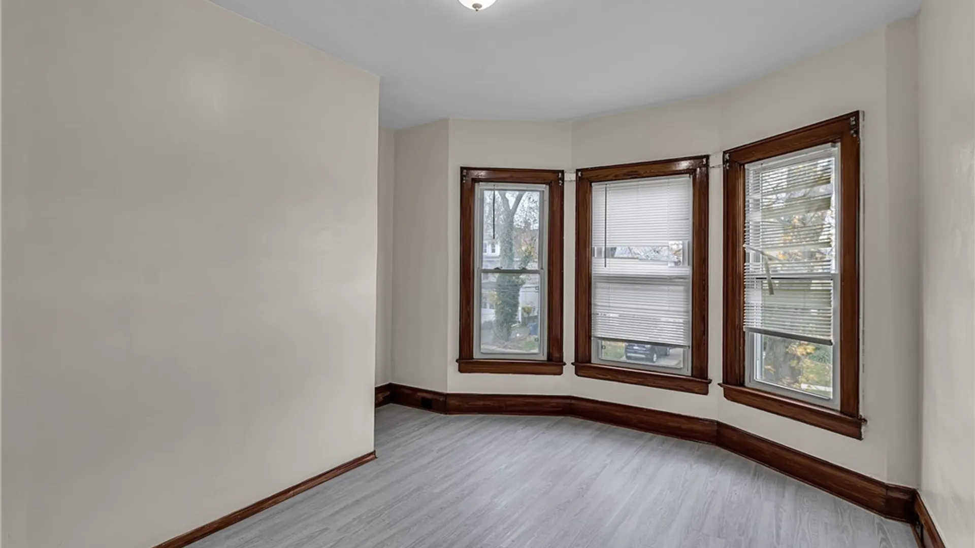 Property at 37 Alsace Avenue, Buffalo, NY 14220 31