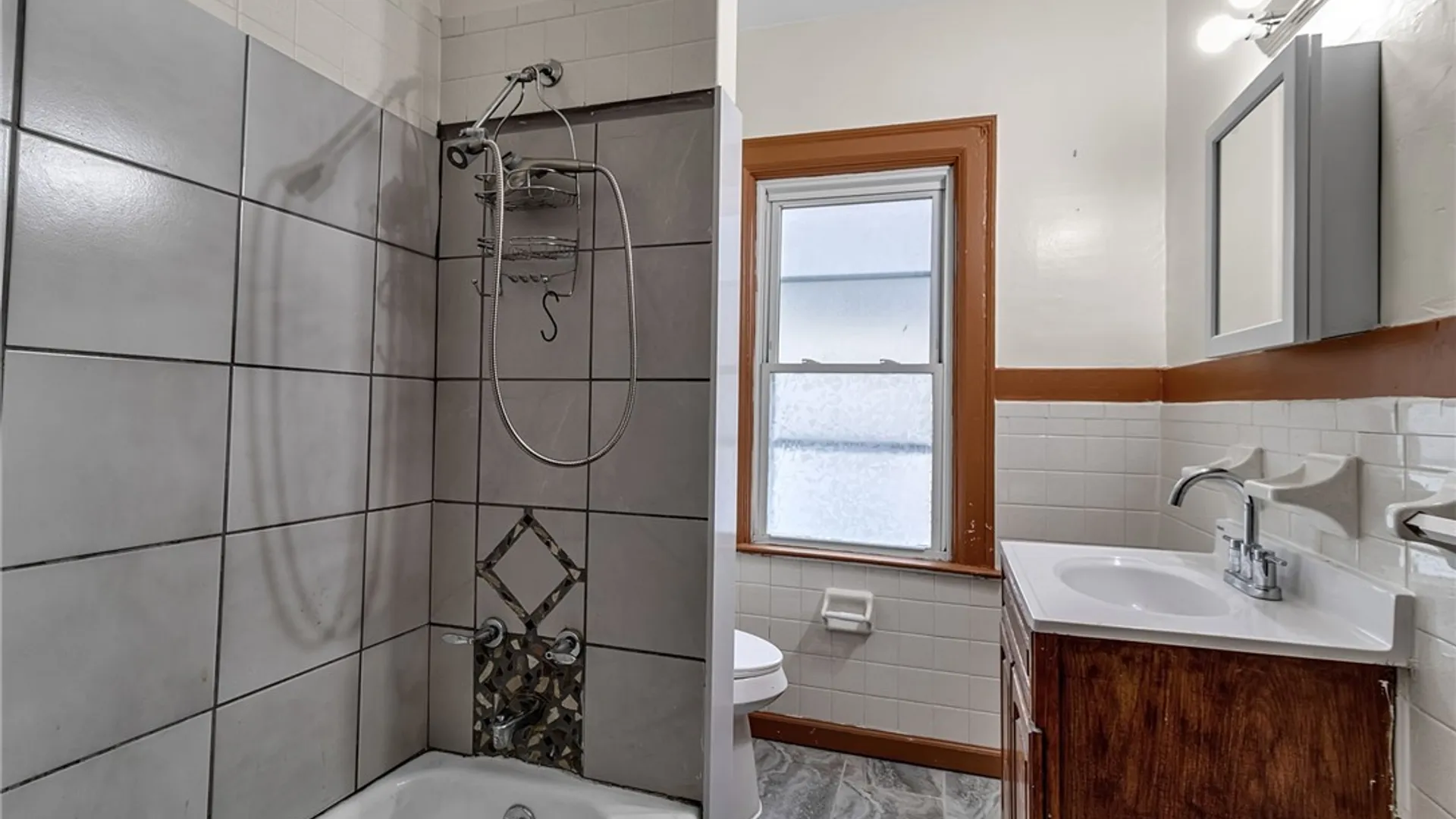 Property at 37 Alsace Avenue, Buffalo, NY 14220 36