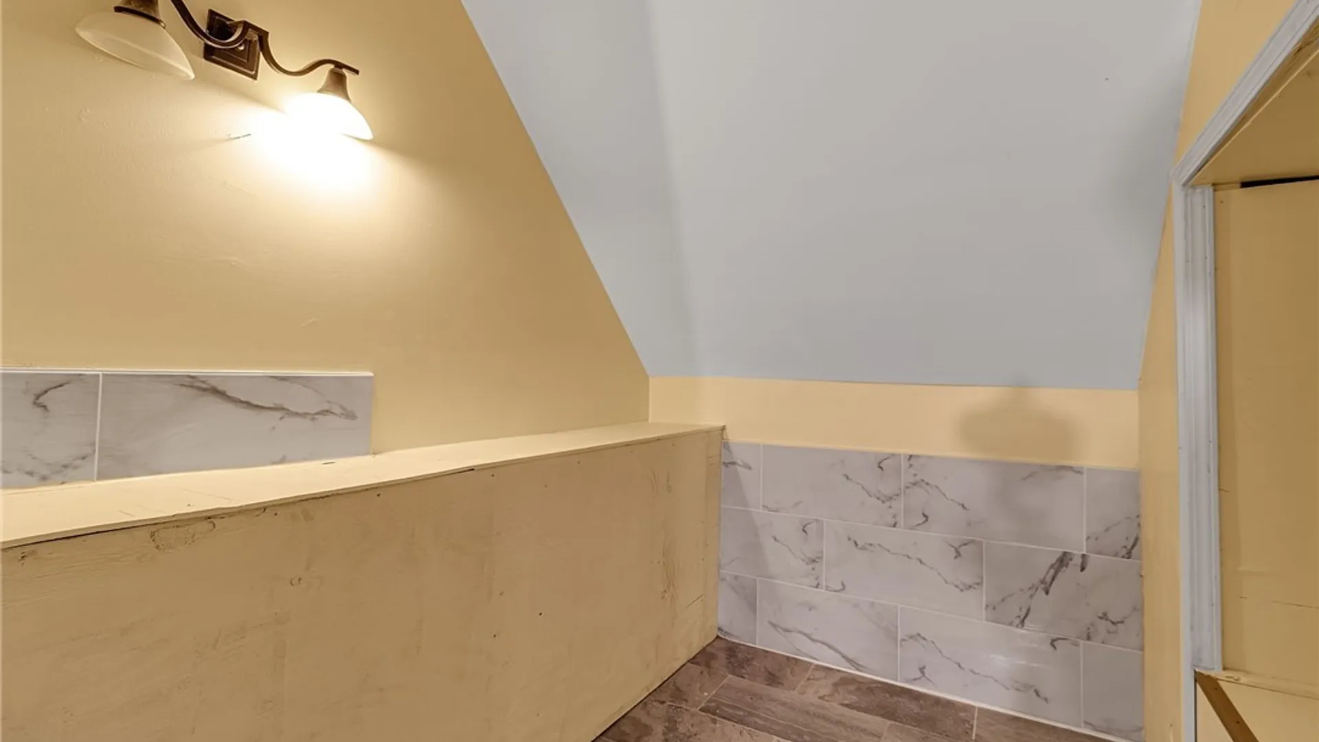 Property at 37 Alsace Avenue, Buffalo, NY 14220 40