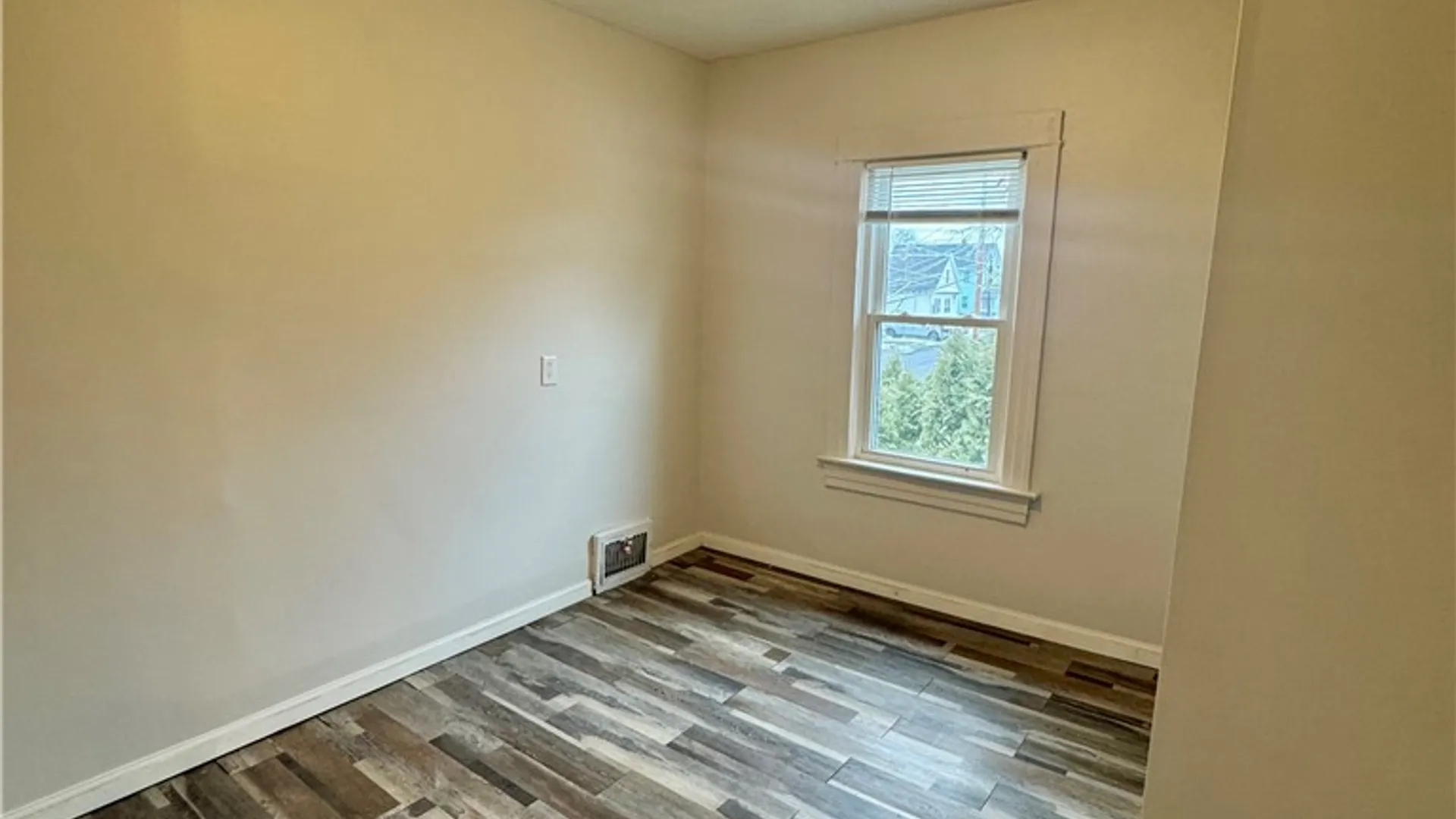 Property at 59 Clark Avenue, Irondequoit, NY 14609 8