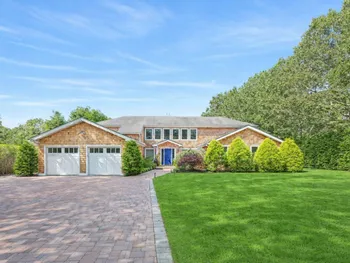 Property at 31 East Gate Road, Wainscott, NY 11975
