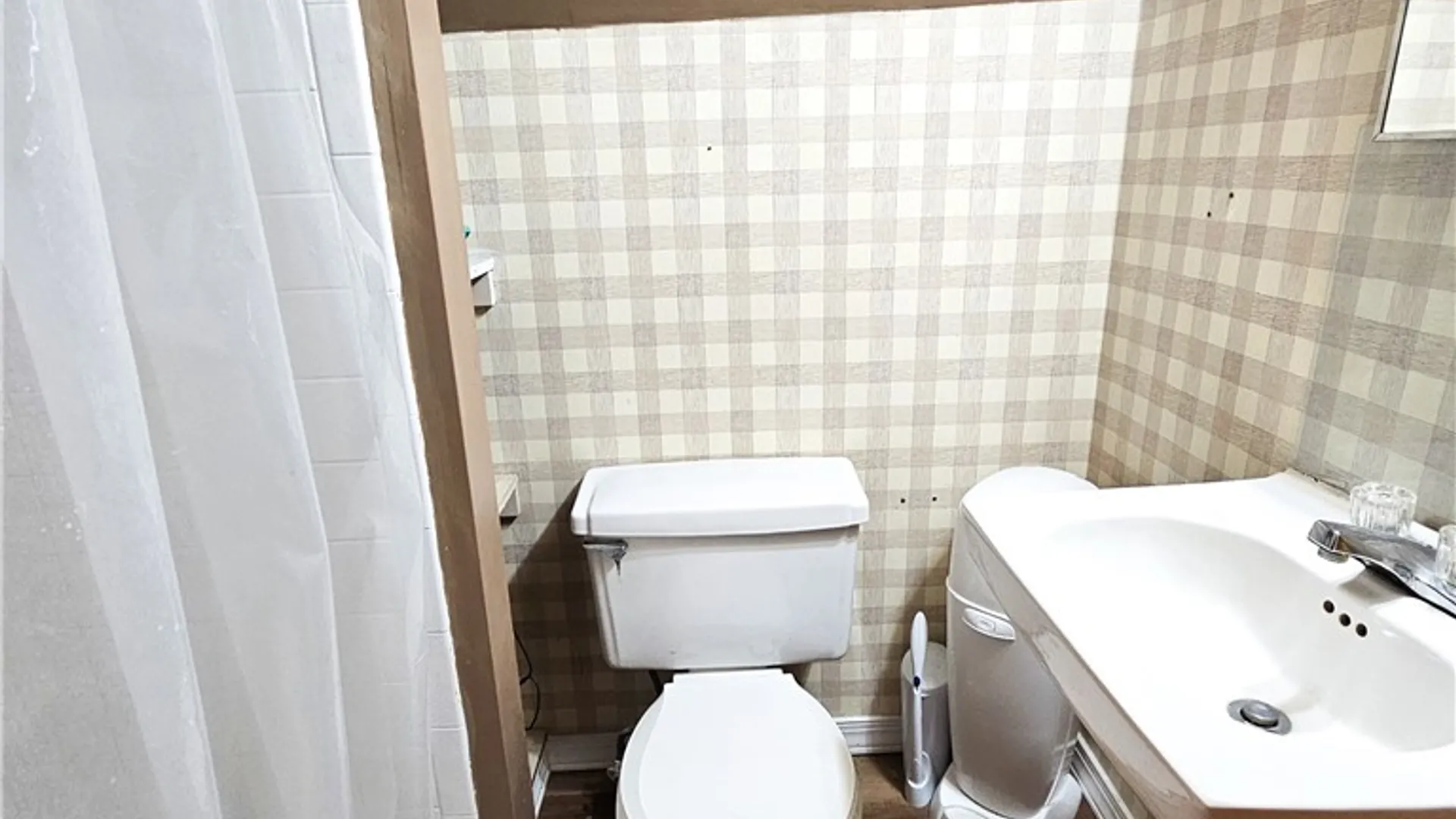 Property at 112 Glen Avenue, Elmira, NY 14905 30