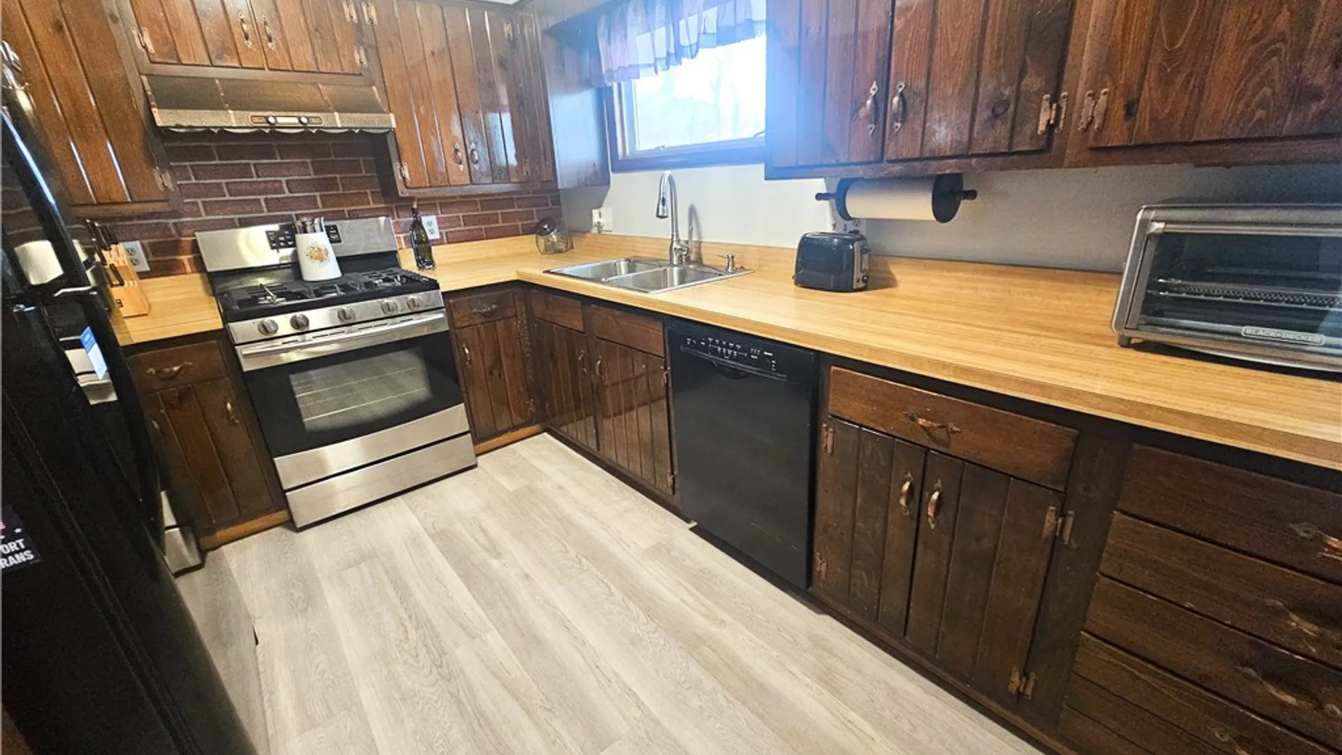 Property at 1555 Pratt Street, Elmira City, NY 14901 8