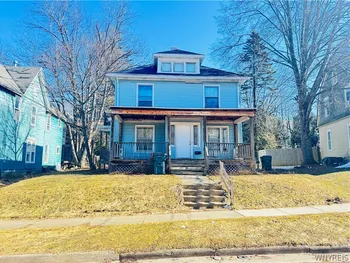 33 Linwood Avenue, Jamestown, NY 14701
