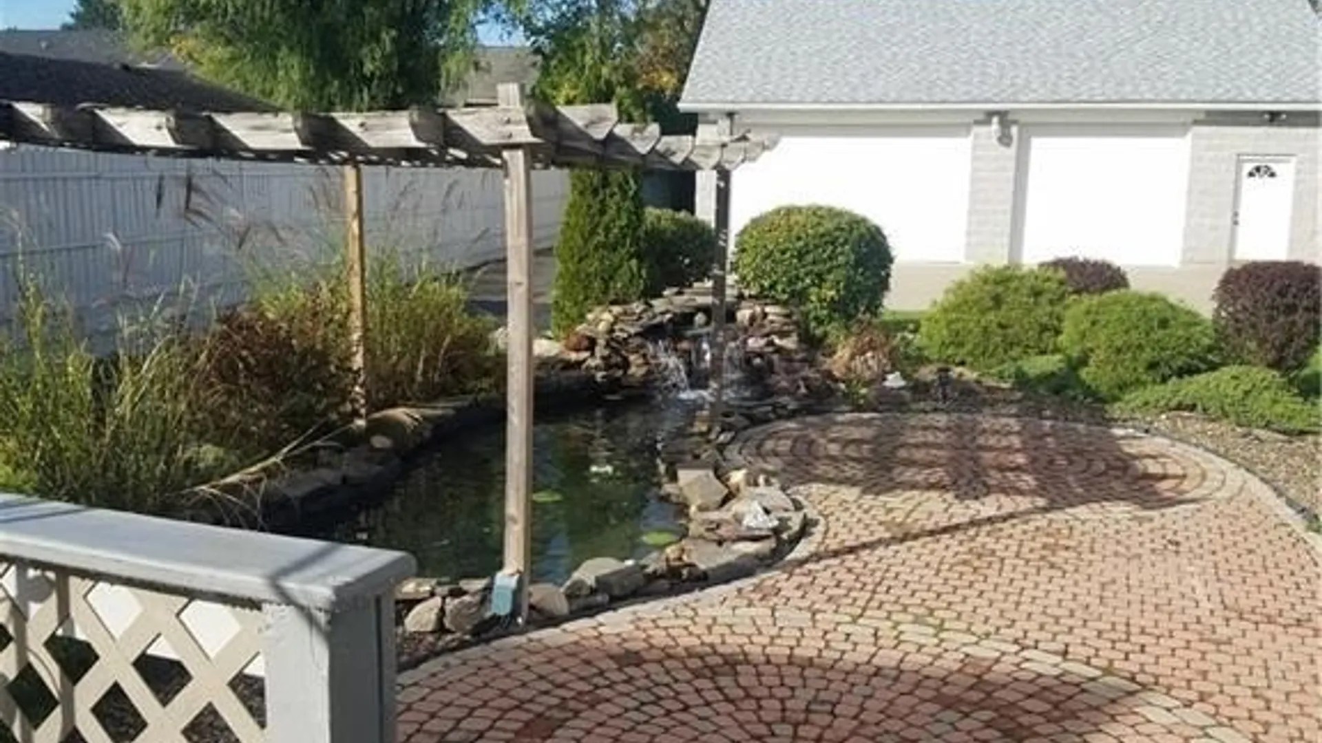 Property at 1030 River Road, Grand Island, NY 14072 5