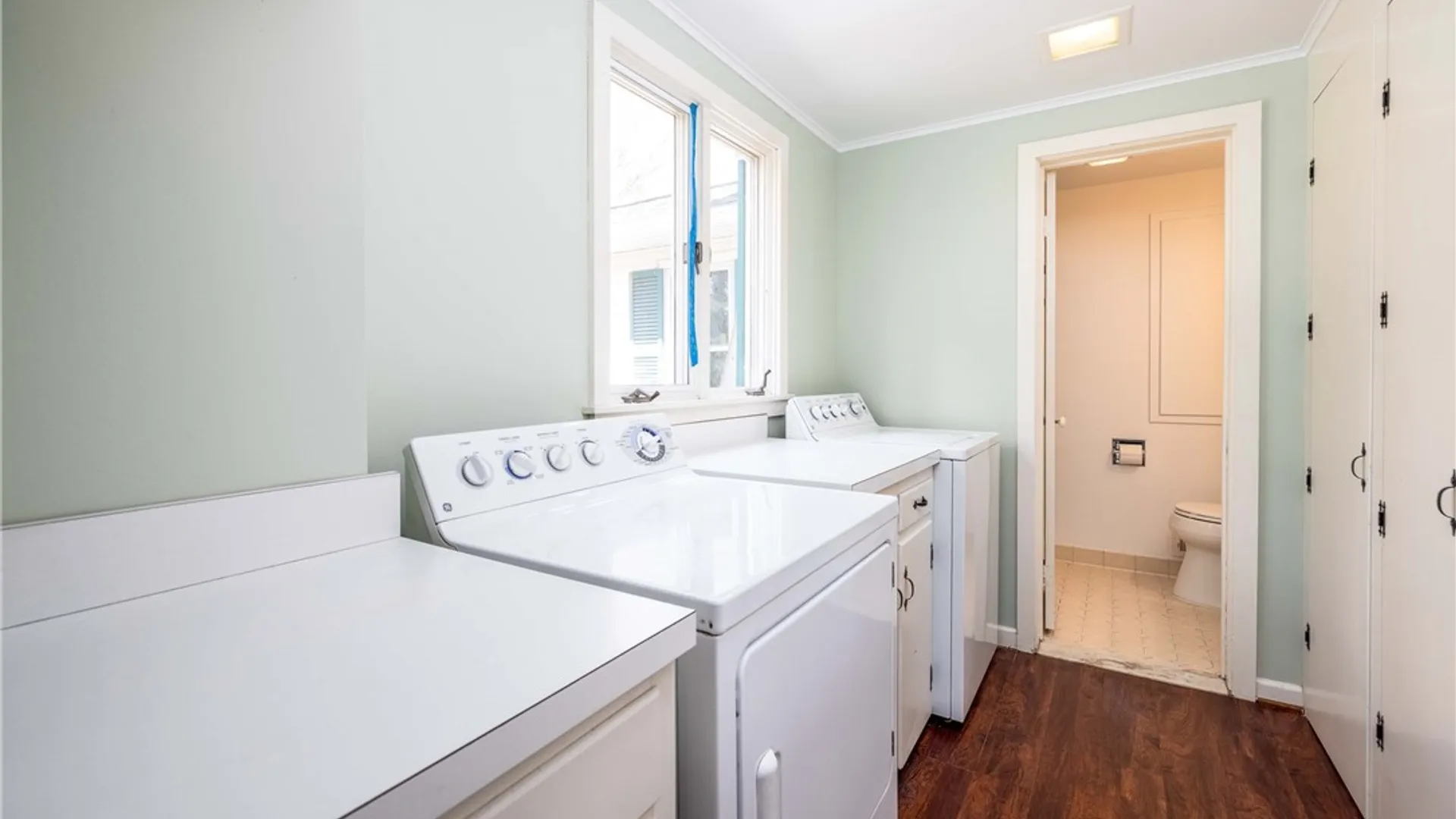 Property at 1253 Fairport Road, Perinton, NY 14450 17