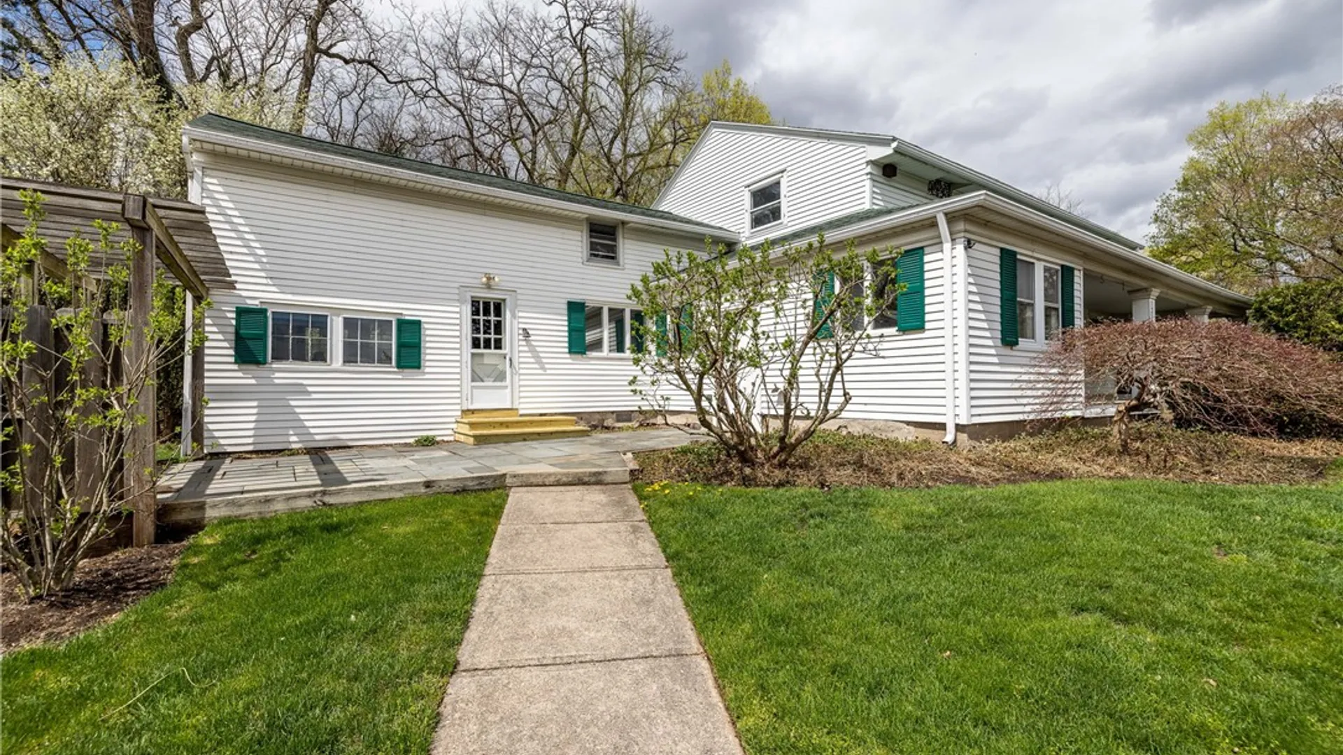 Property at 1253 Fairport Road, Perinton, NY 14450 2