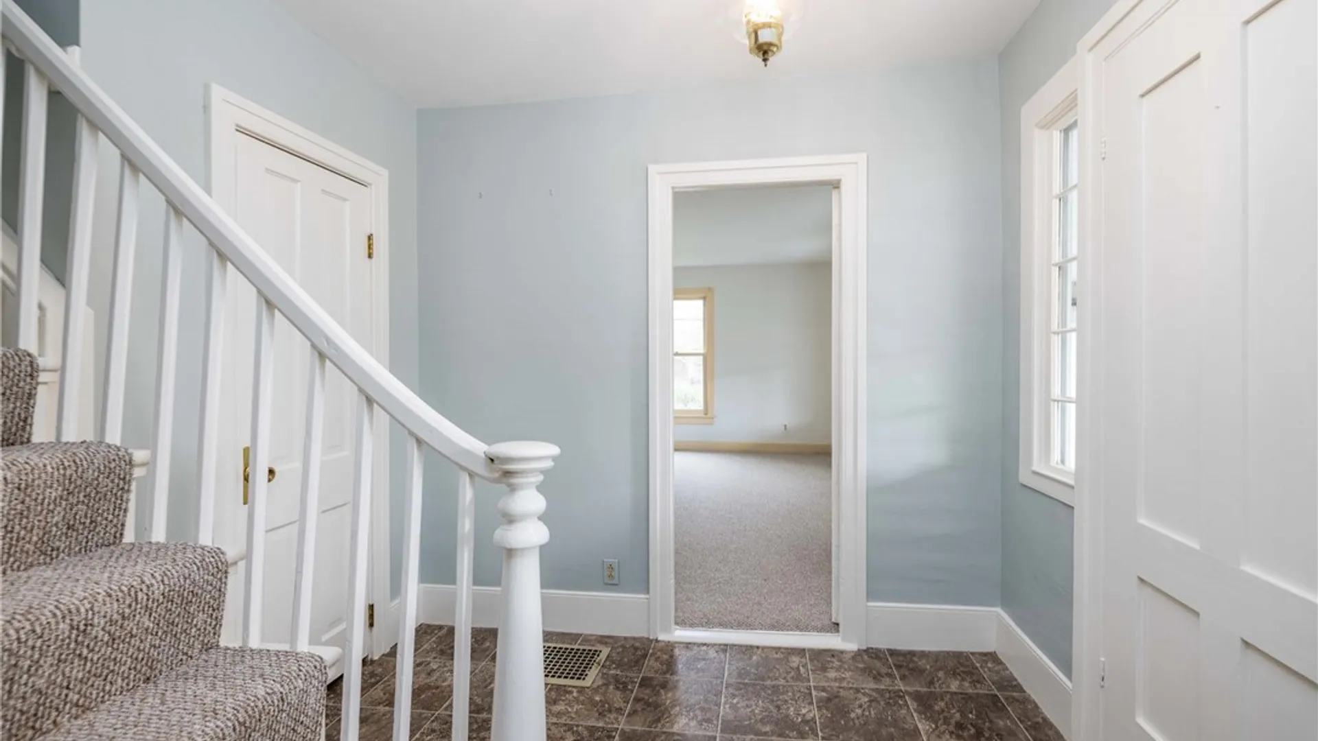 Property at 1253 Fairport Road, Perinton, NY 14450 26