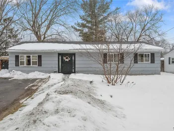 Property at 7941 Areopagitica Avenue, Cicero, NY 13030