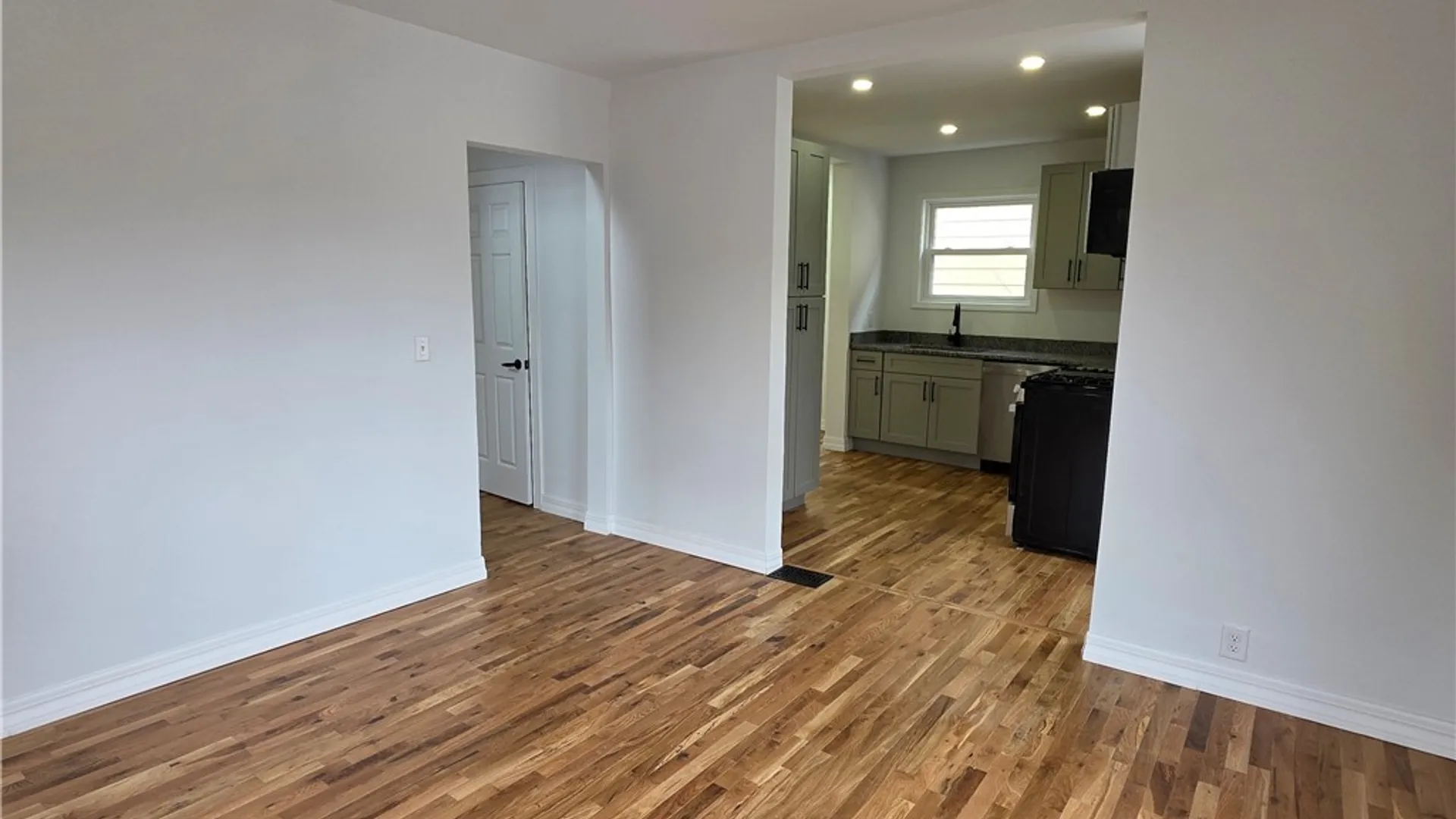 Property at 1706 Oneida Street, Utica, NY 13501 27