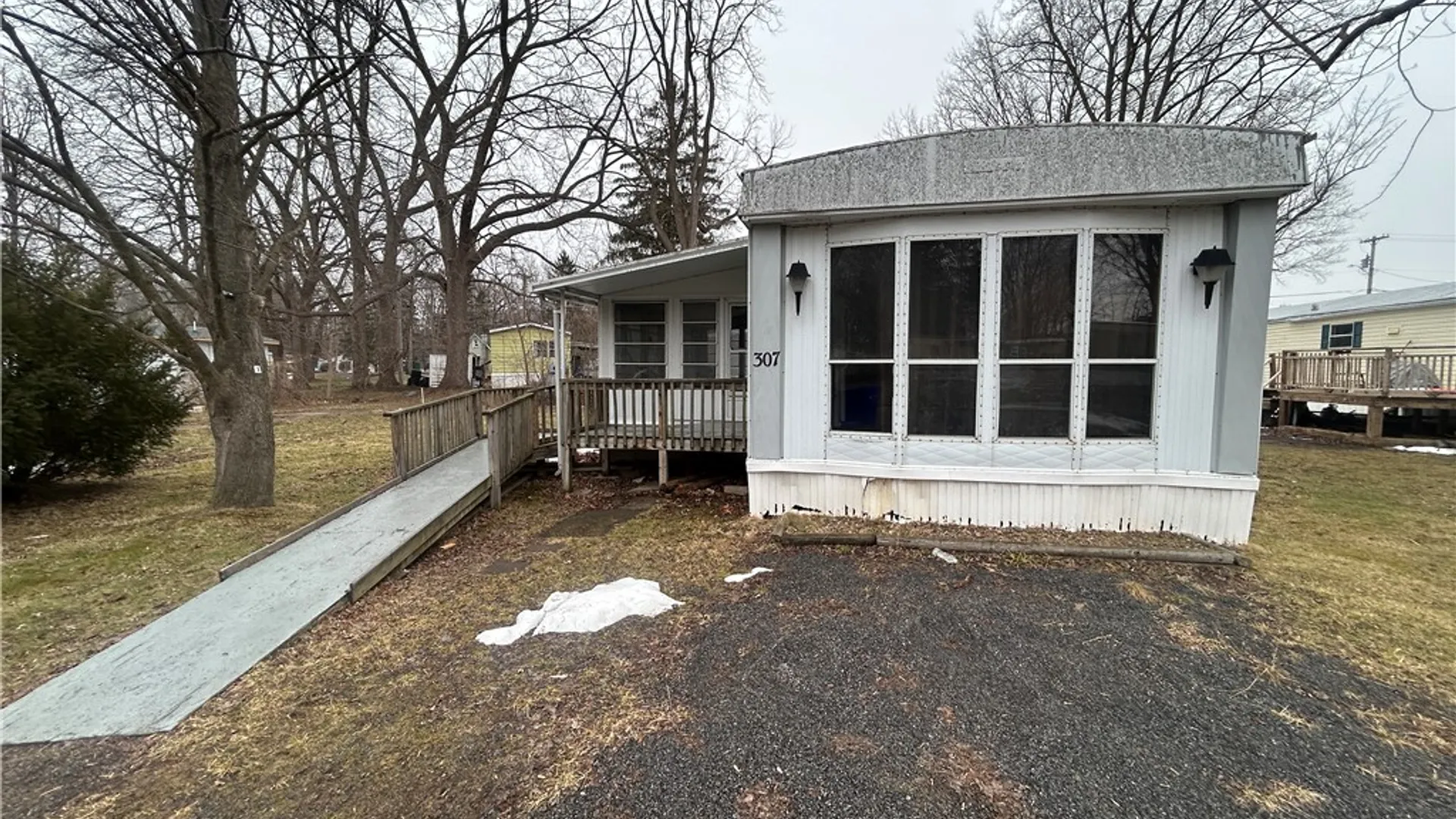 Property at 307 Dale Drive, Farmington, NY 14425 2