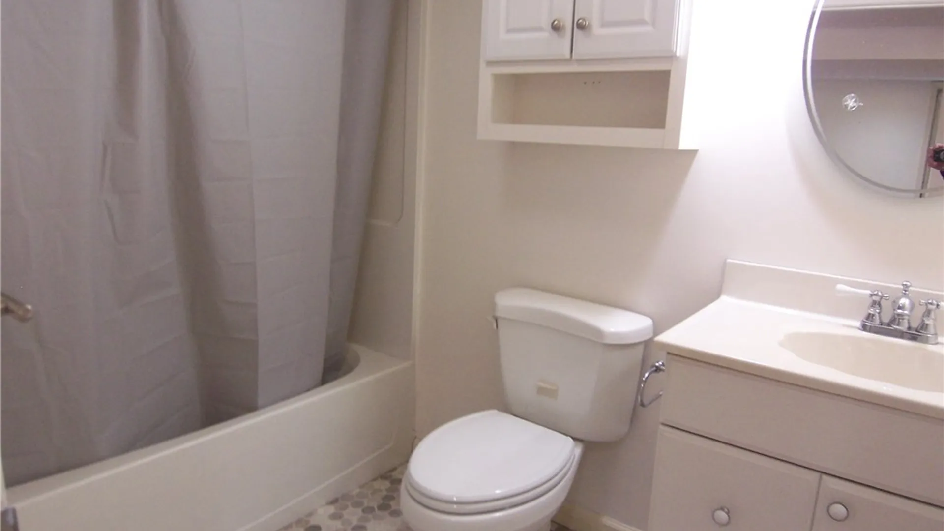 Property at 42 Crest Ave, Macedon, NY 14502 24