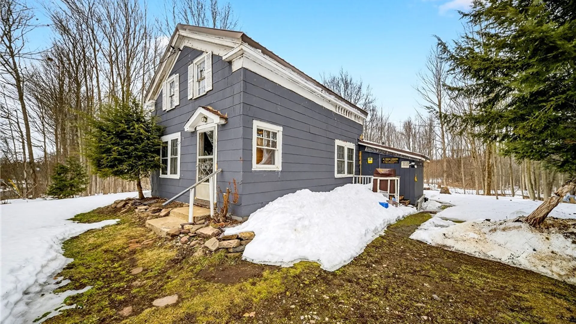 Property at 94 Perry Road, Schroeppel, NY 13132 9