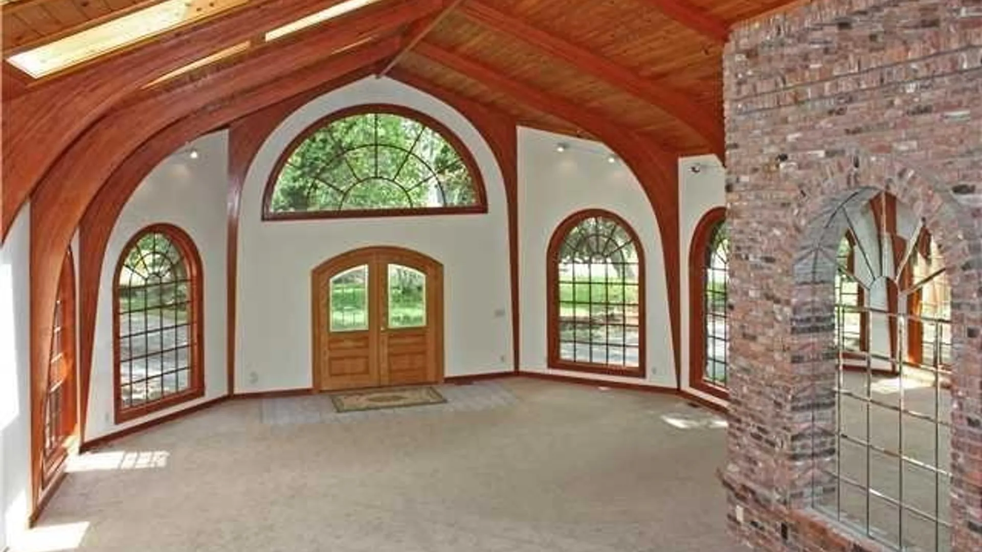 Property at 7132 Taylor Road, Boston, NY 14075 4