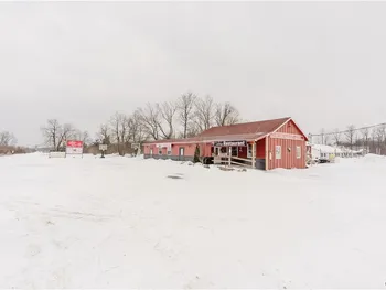 8541 State Route 3, Henderson, NY 13650