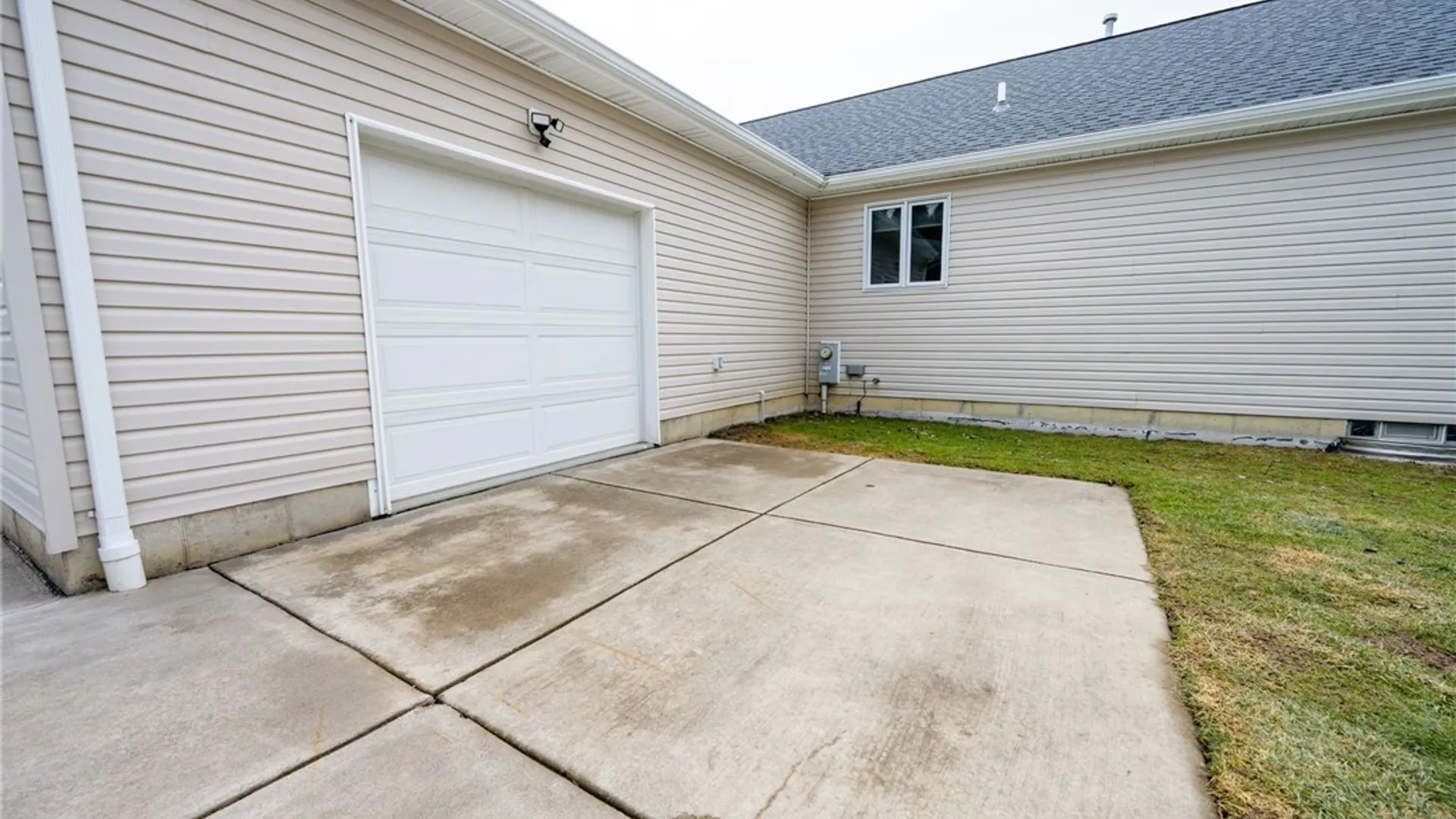 Property at 3050 Hillbrook Drive, Eden, NY 14057 41