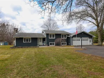 3060 Triphammer Road, Lansing, NY 14882