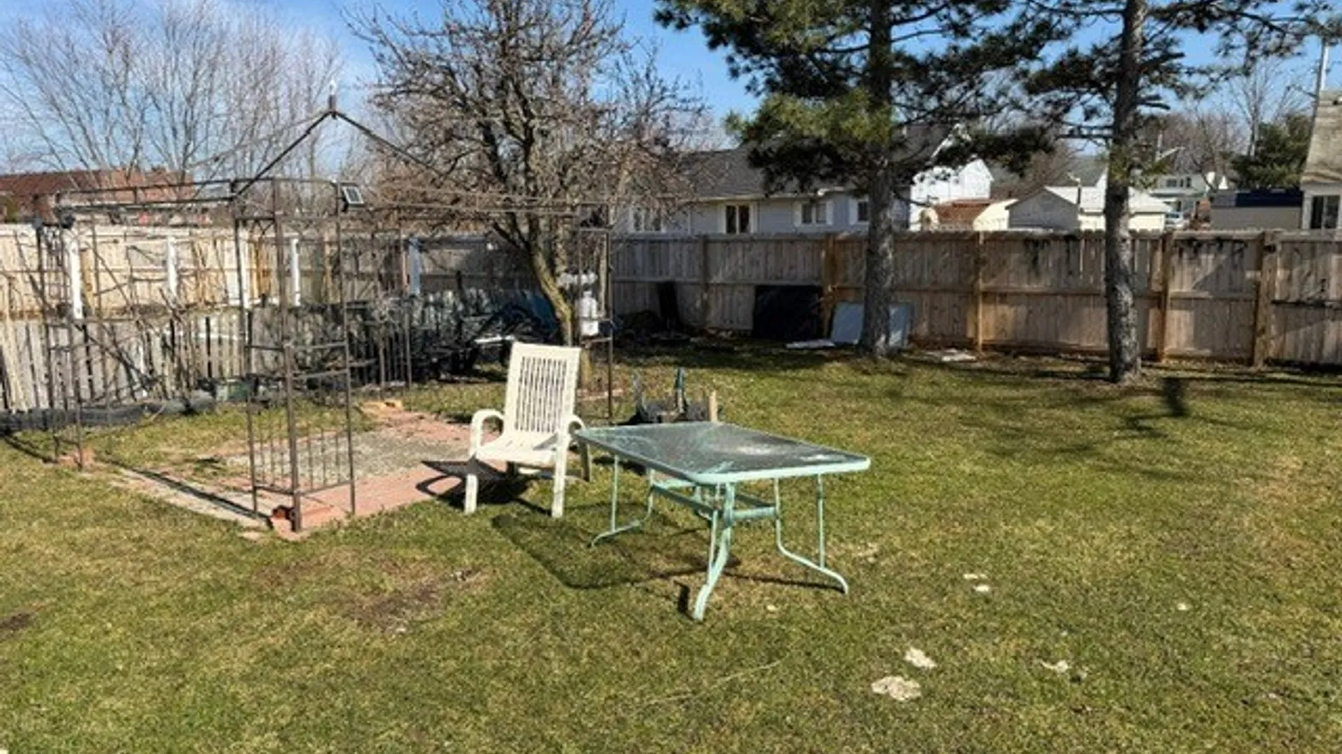 Property at 33-35 Brookhaven Drive, Cheektowaga, NY 14225 8