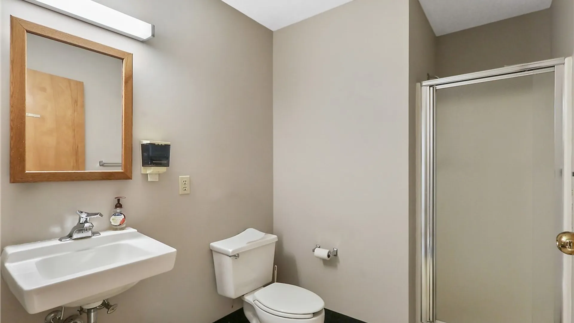 Property at 1120 Corporate Dr. Drive, Auburn, NY 13021 20