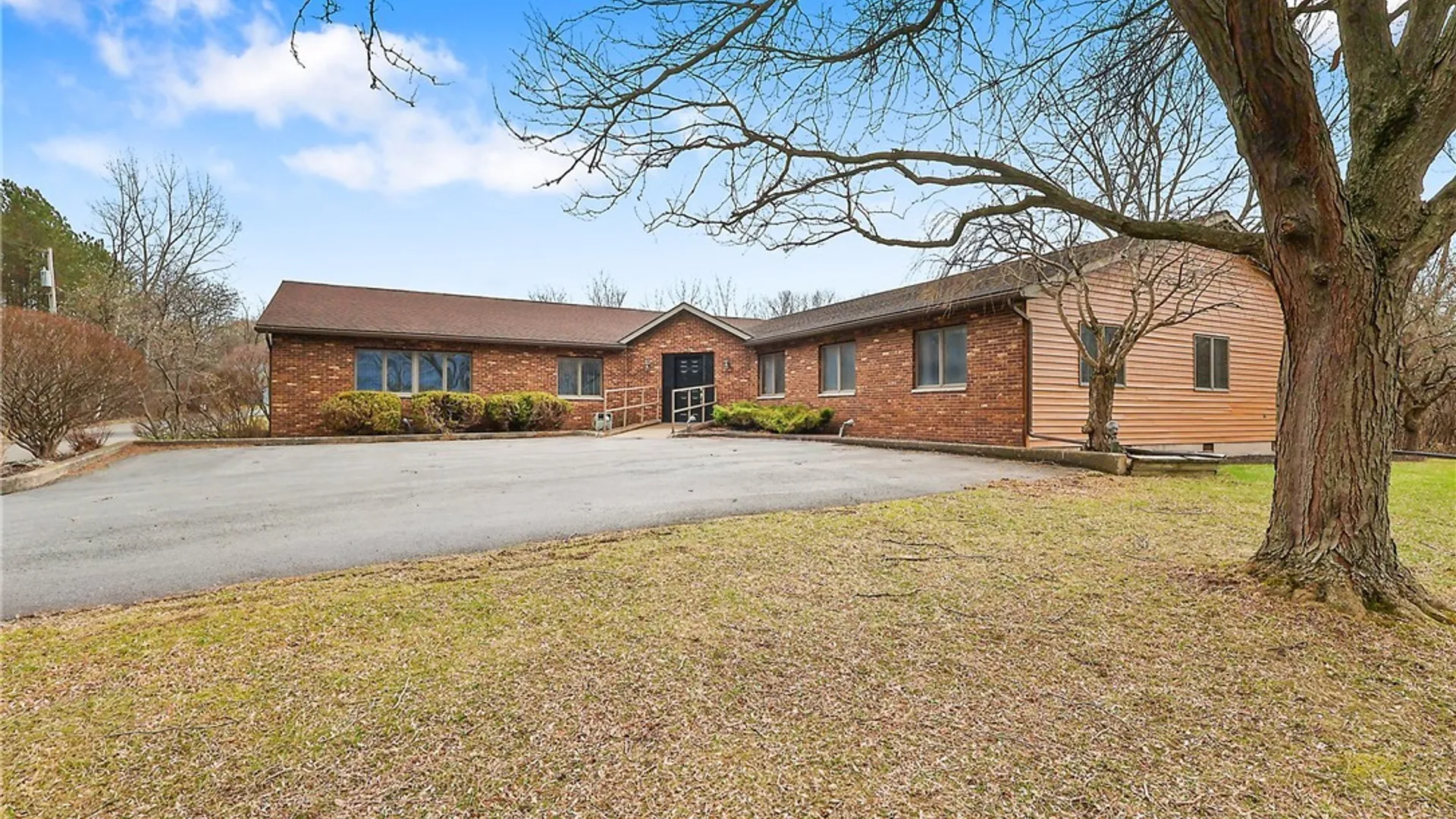 Property at 1120 Corporate Dr. Drive, Auburn, NY 13021 3