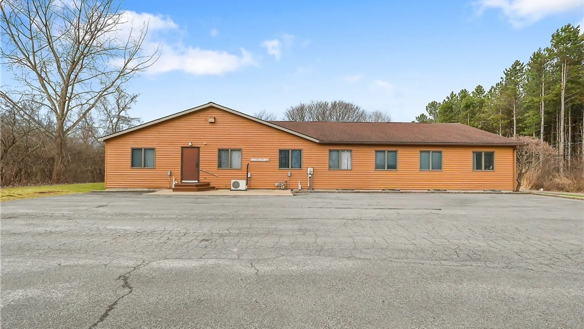 Property at 1120 Corporate Dr. Drive, Auburn, NY 13021 31