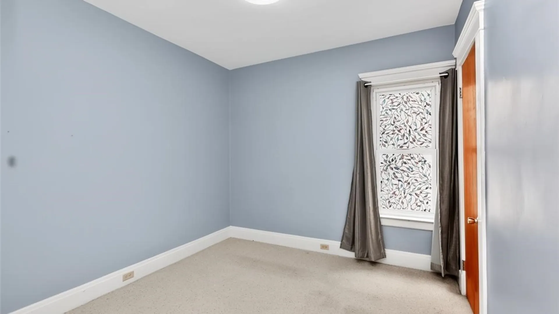 Property at 8726 Point Avenue, Niagara Falls, NY 14304 24