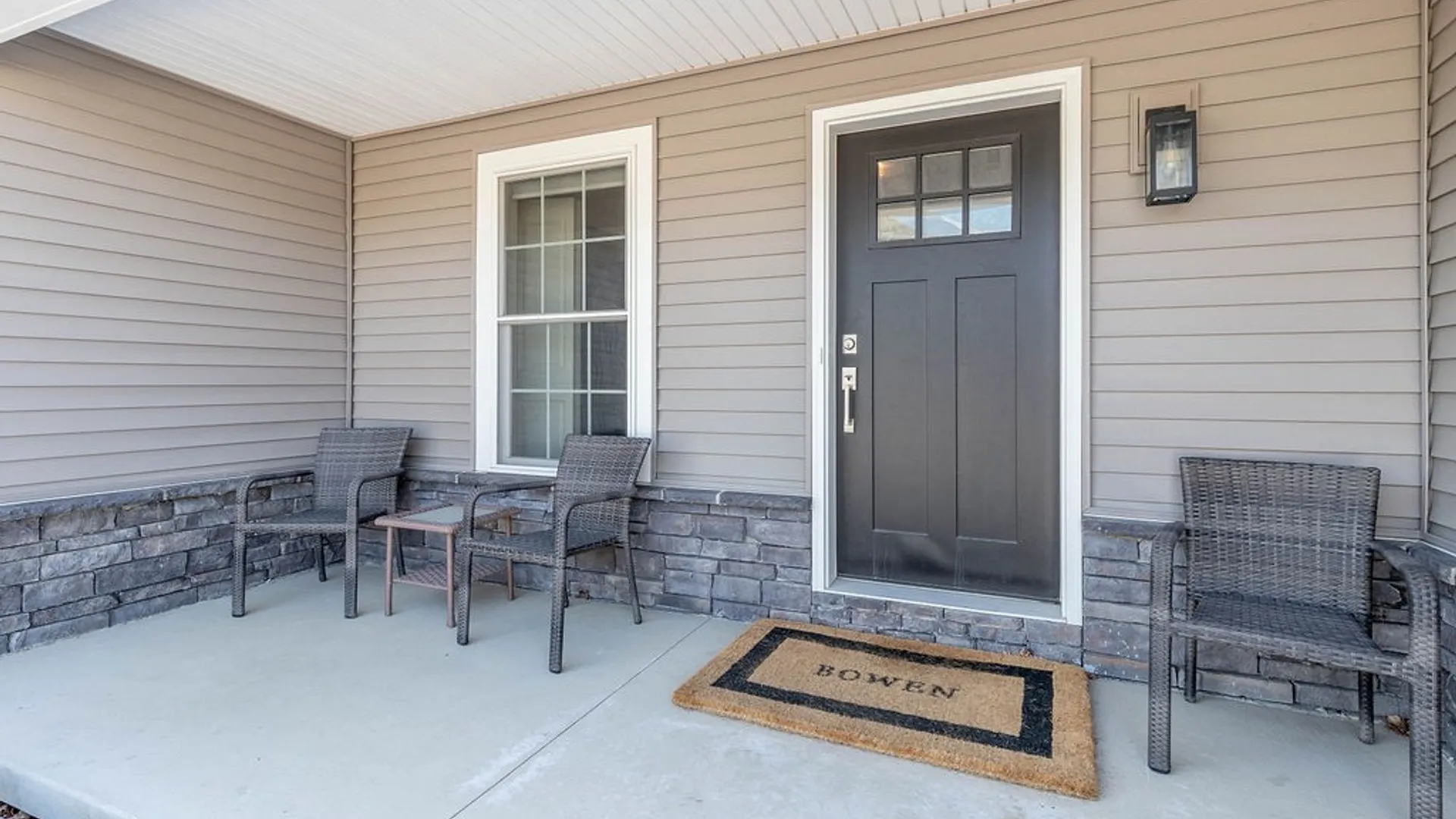 Property at 24 B Essex Woods Lane, Amherst, NY 14228 4