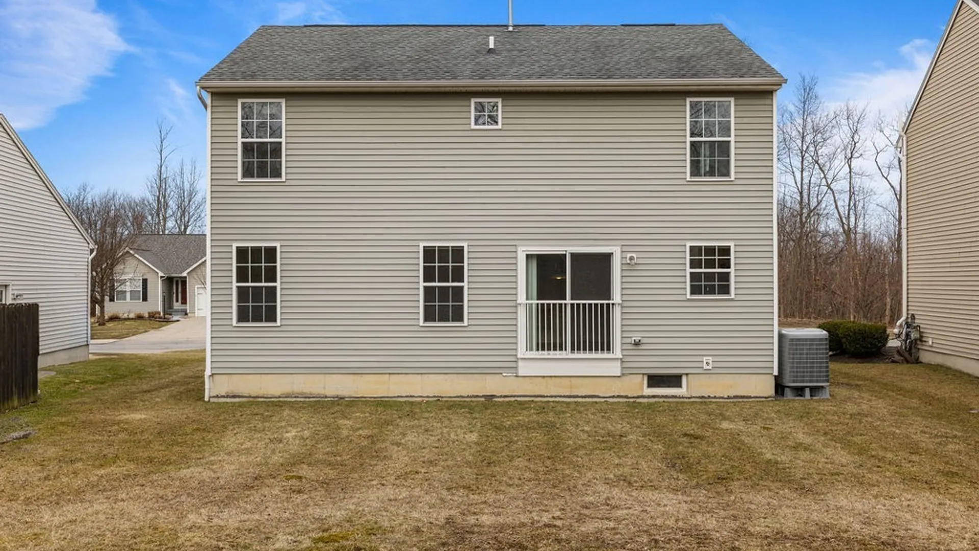 Property at 6083 Woodford Drive, Hamburg, NY 14085 25