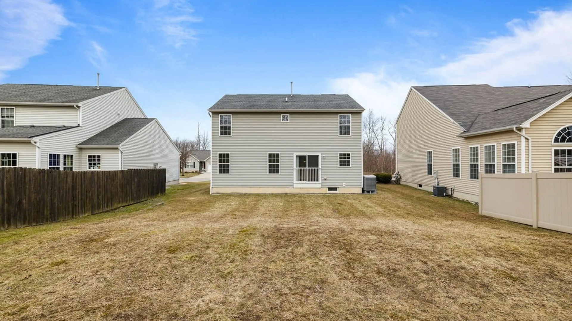Property at 6083 Woodford Drive, Hamburg, NY 14085 26