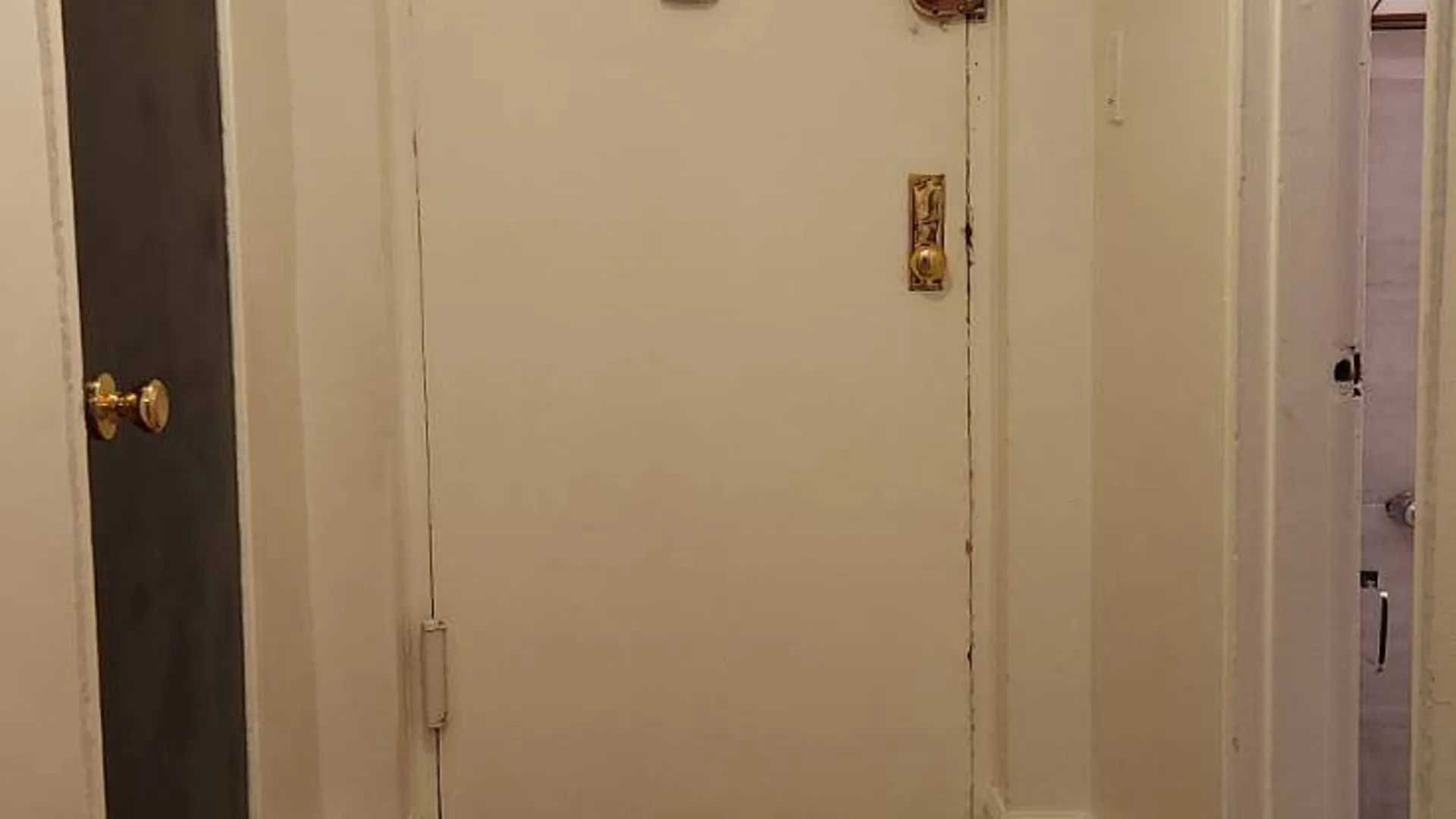 Property at 515 East 7th Street, Brooklyn, NY 11218 2