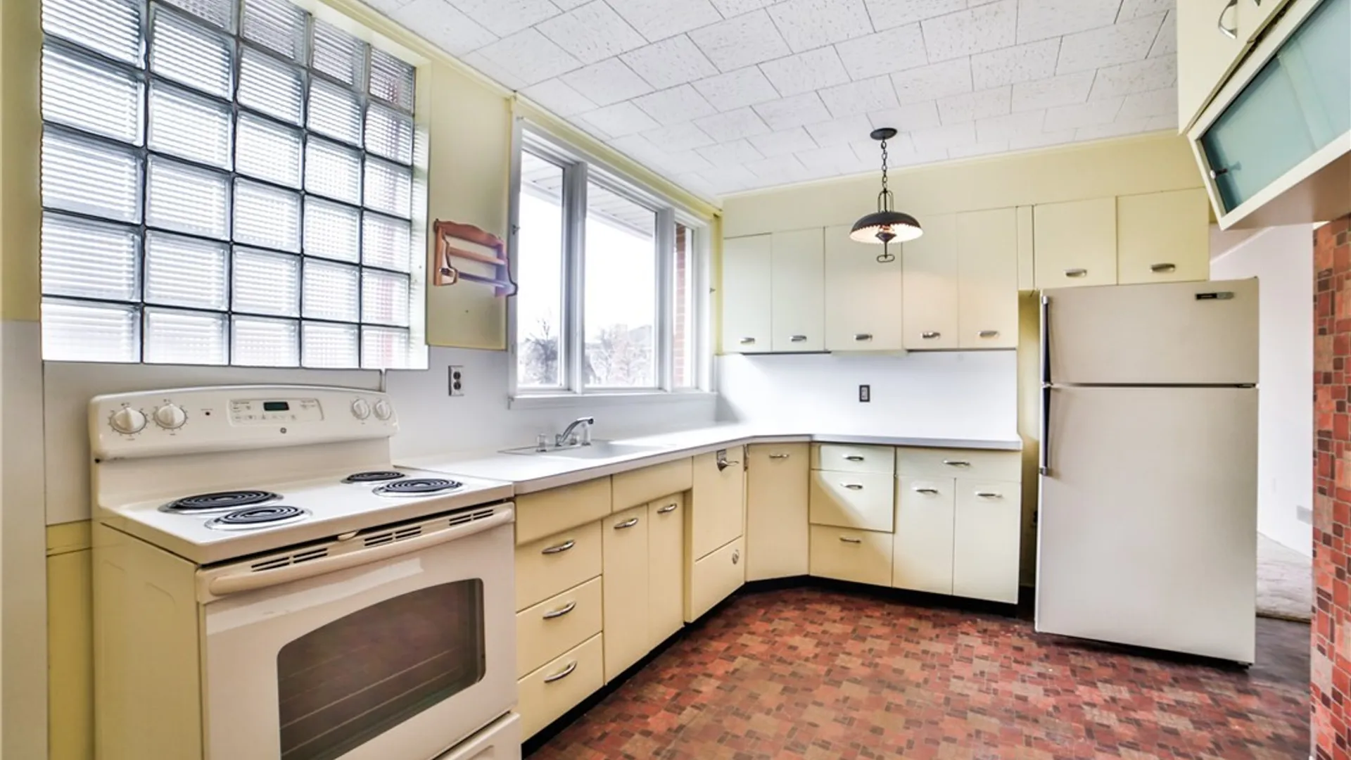 Property at 83 Edge Park Avenue, Buffalo, NY 14216 11