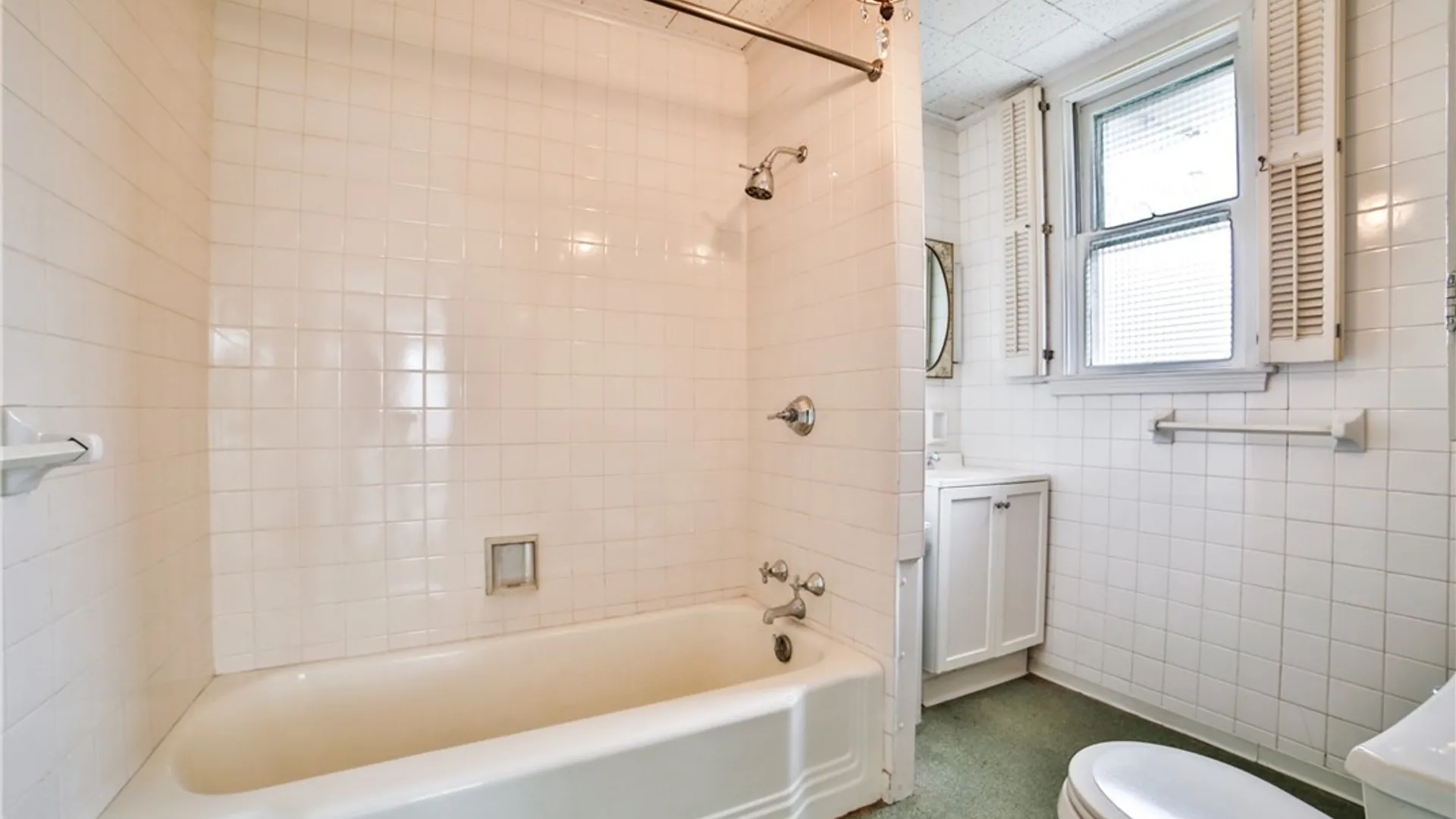 Property at 83 Edge Park Avenue, Buffalo, NY 14216 24