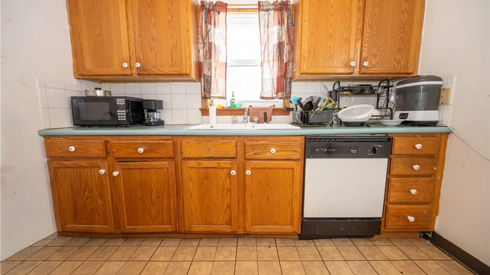 Property at 251 Springville Avenue, Amherst, NY 14226 11