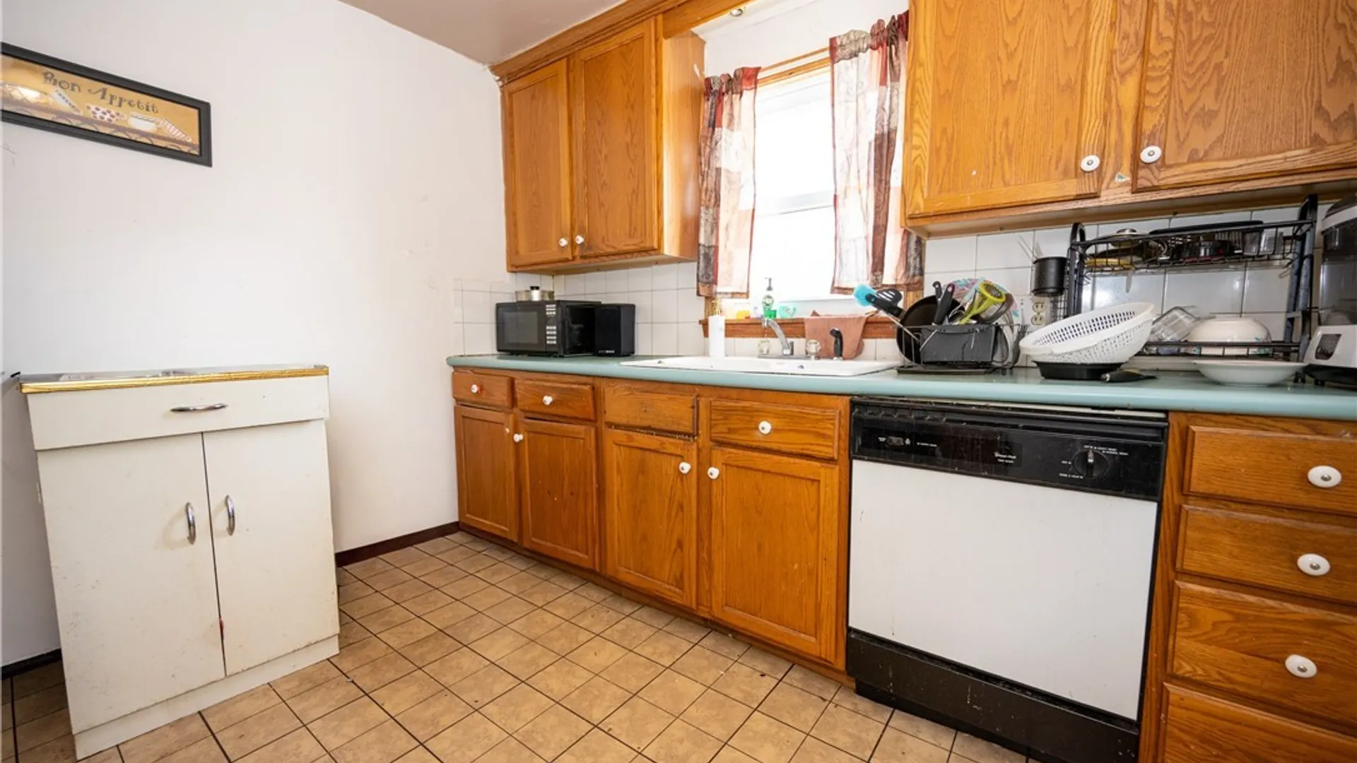 Property at 251 Springville Avenue, Amherst, NY 14226 12