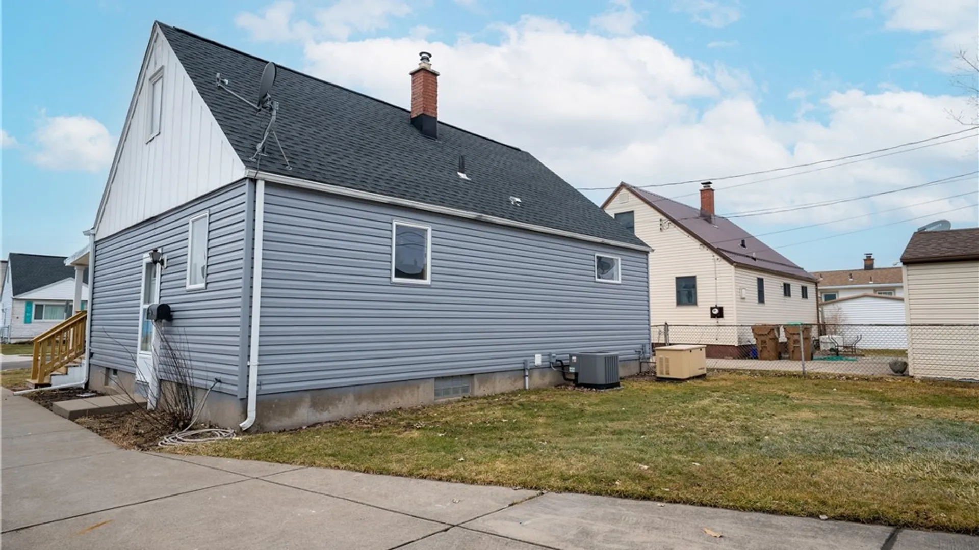 Property at 45 Wallace Avenue, Cheektowaga, NY 14227 47