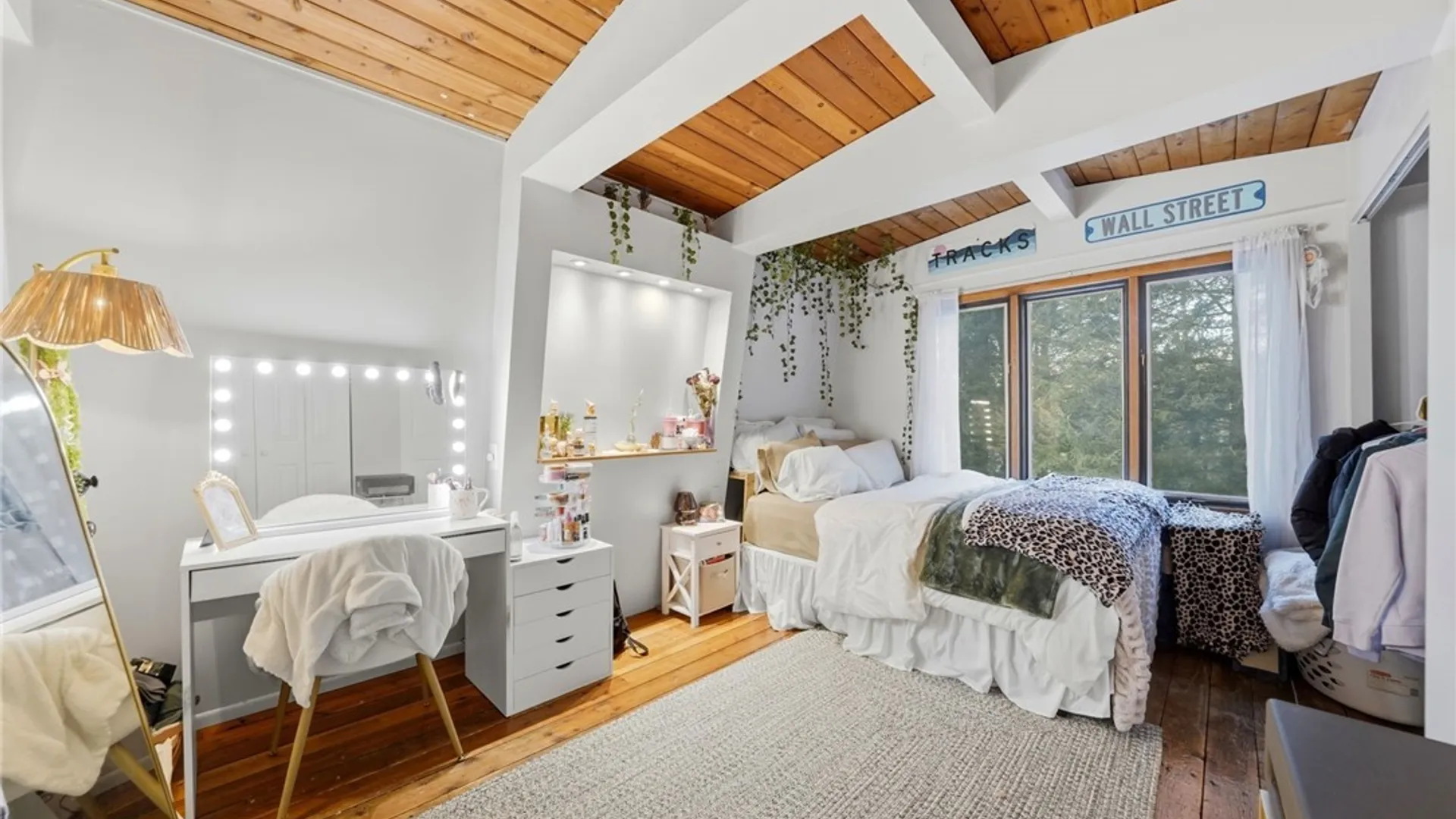 Property at 73 Tarn Trl, Concord, NY 14069 28