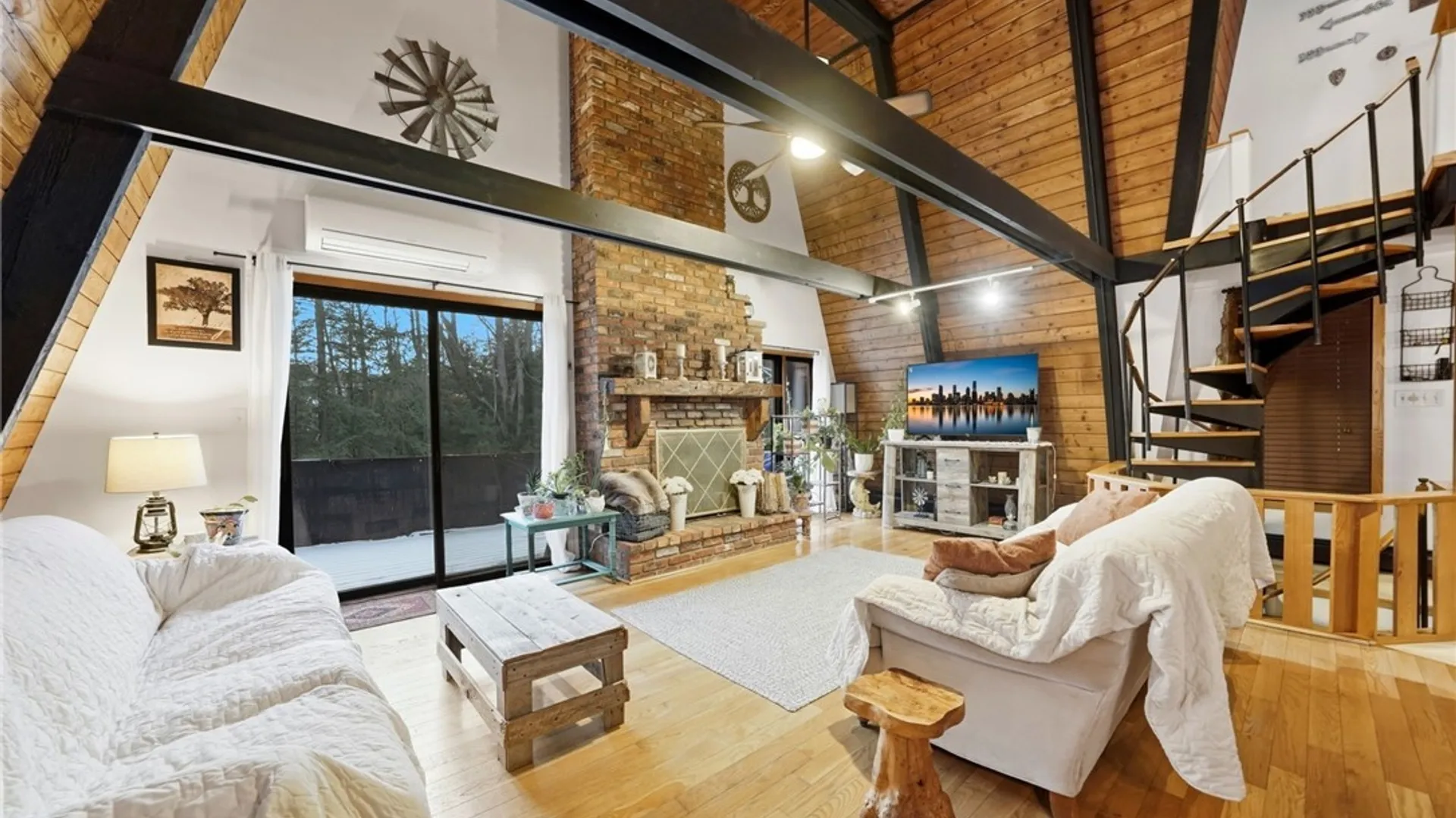 Property at 73 Tarn Trl, Concord, NY 14069 9