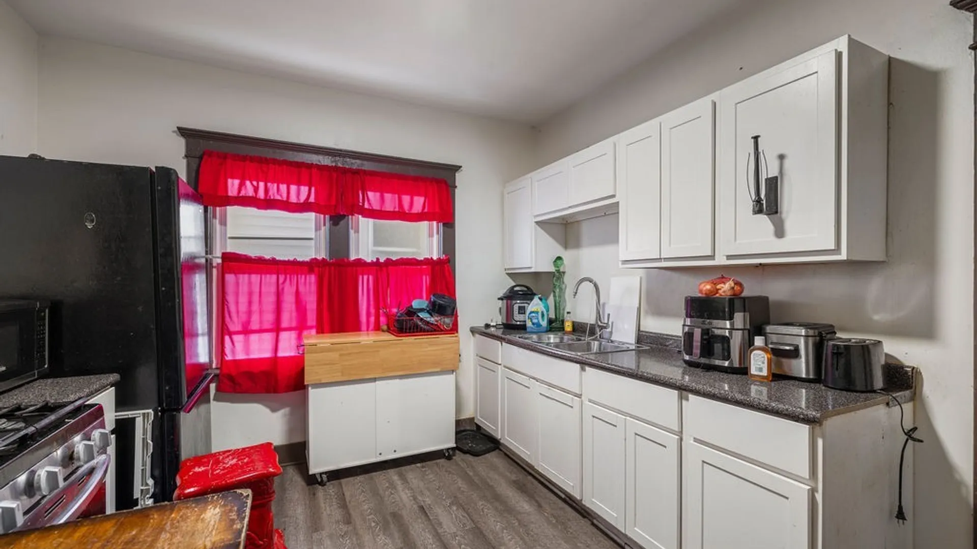 Property at 148 Potomac Avenue, Buffalo, NY 14213 34