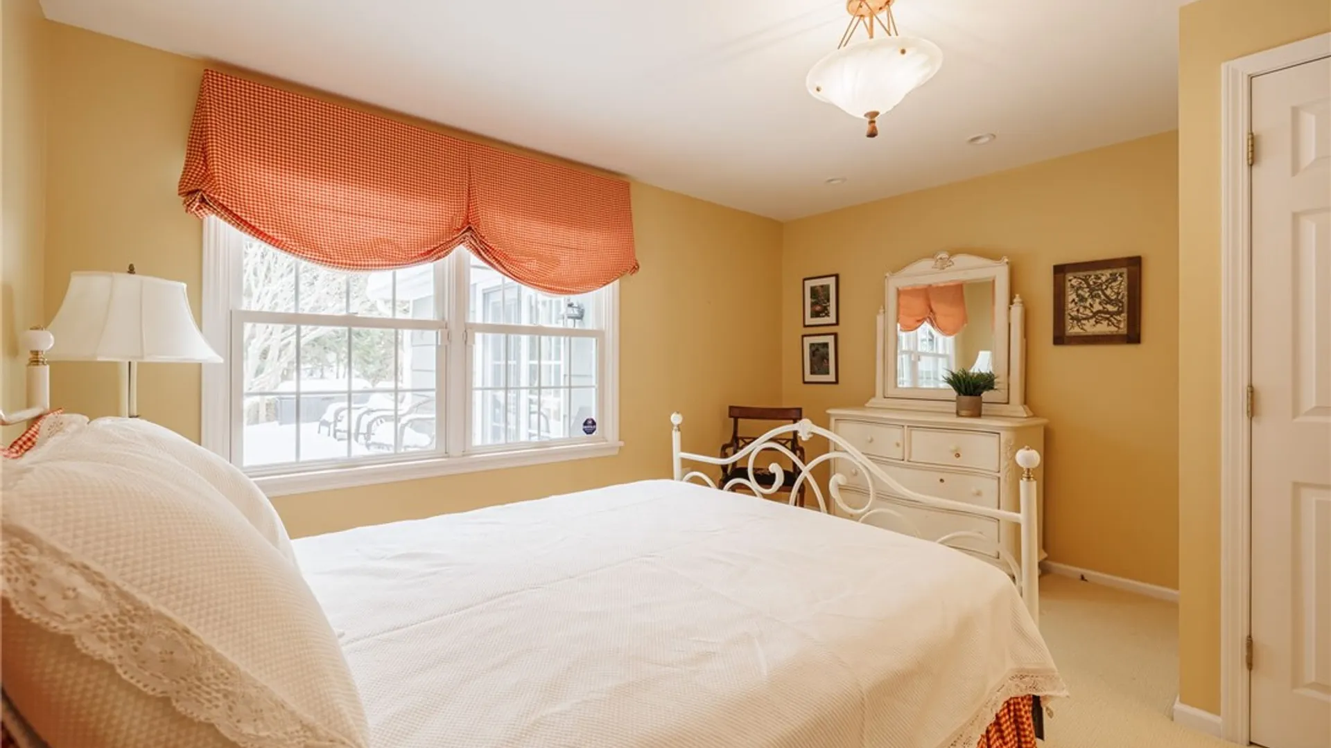 Property at 3 Prospect Hill Road, Pittsford, NY 14534 26