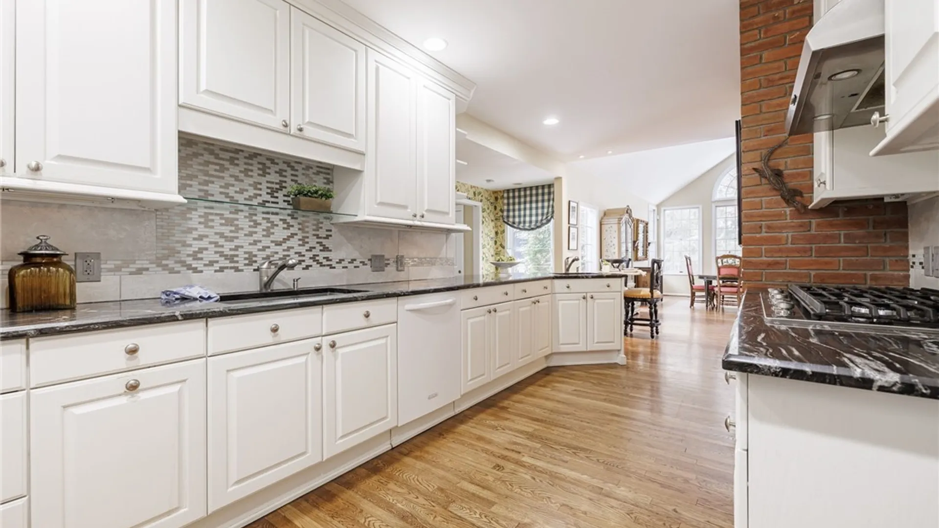 Property at 3 Prospect Hill Road, Pittsford, NY 14534 8