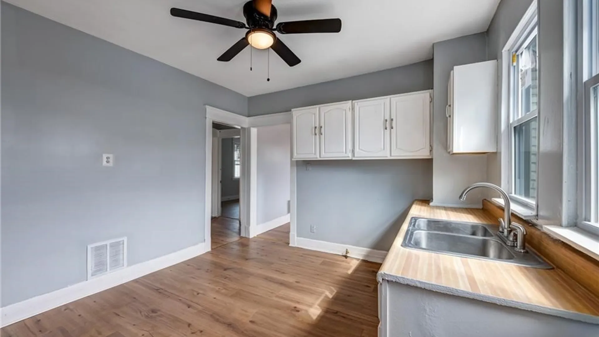 Property at 307 Berkshire Avenue, Buffalo, NY 14215 11