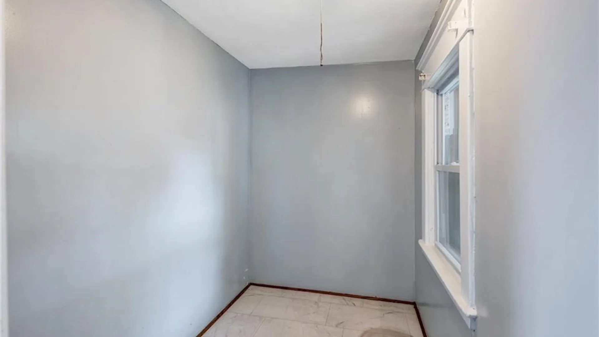 Property at 307 Berkshire Avenue, Buffalo, NY 14215 12