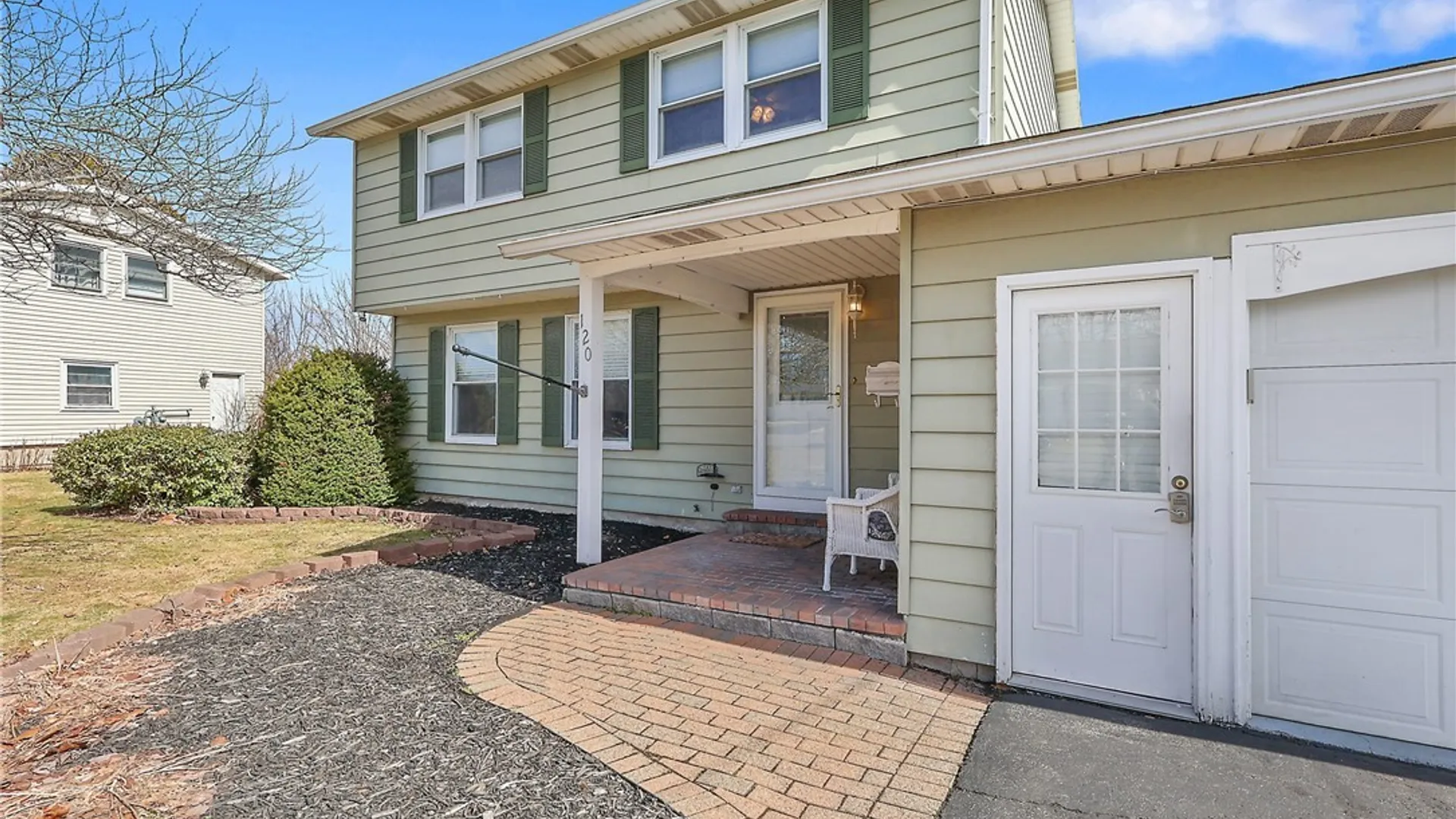 Property at 120 Brookview Lane, Salina, NY 13088 3