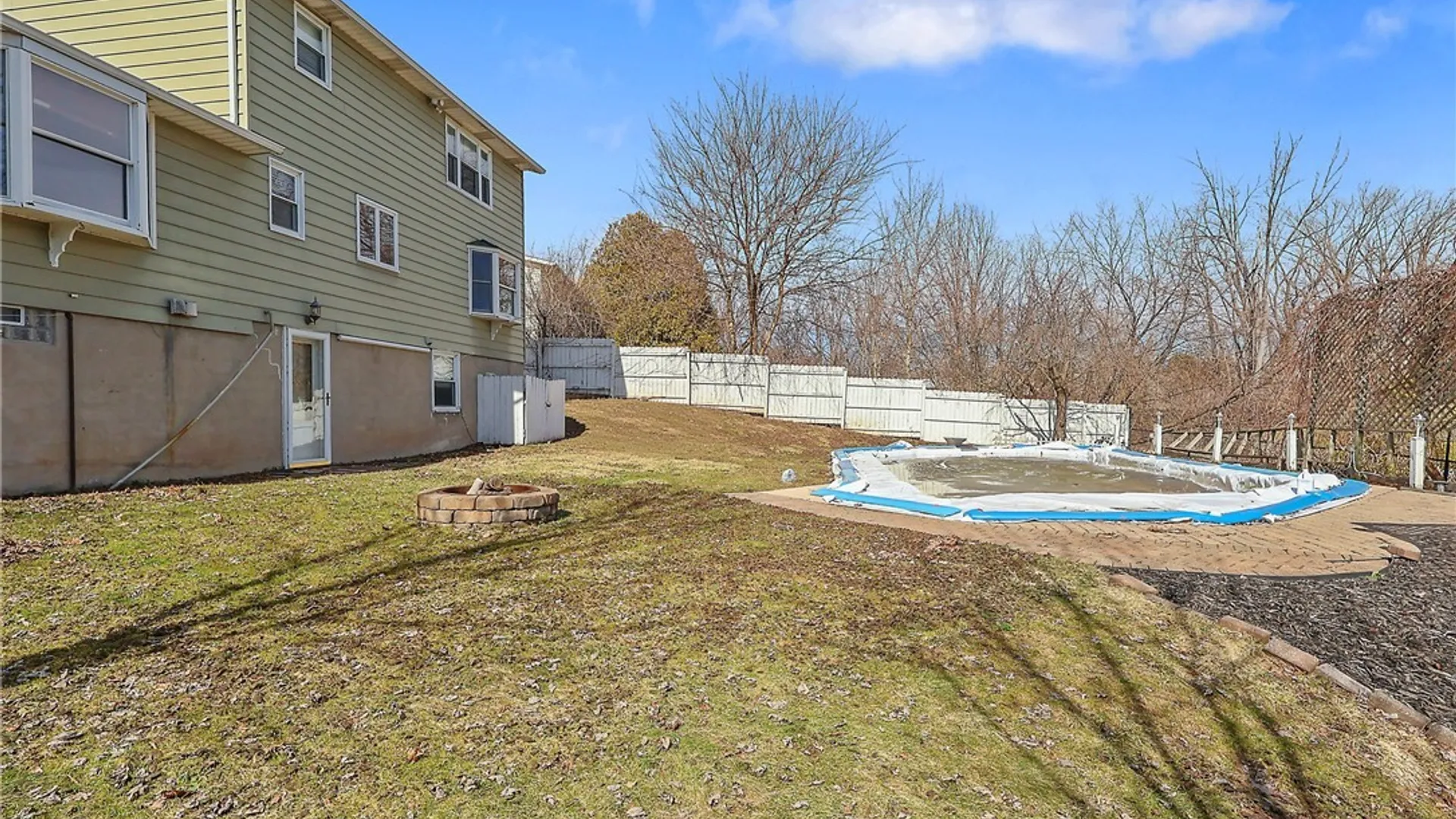 Property at 120 Brookview Lane, Salina, NY 13088 40